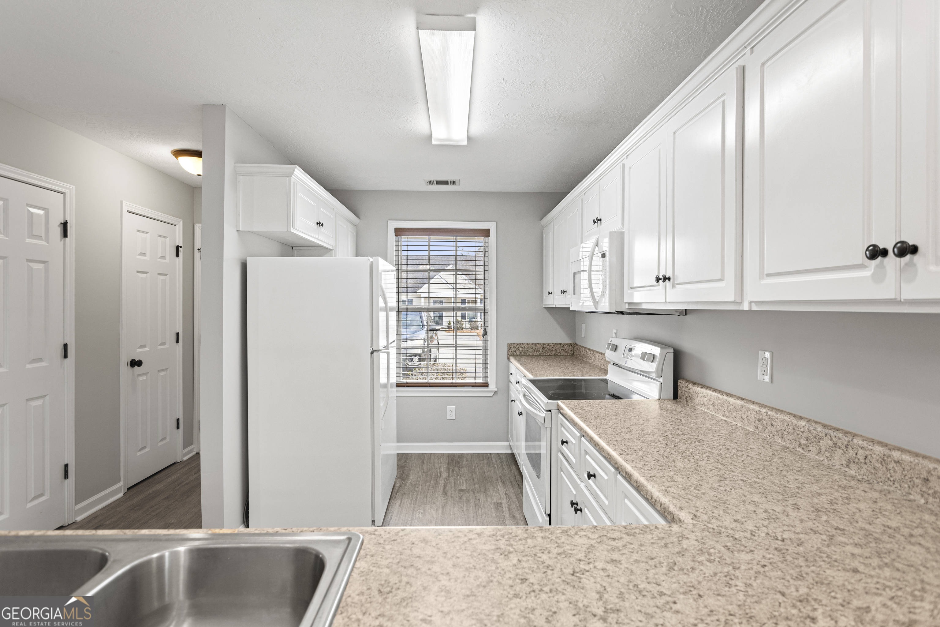 233 Sunview Drive