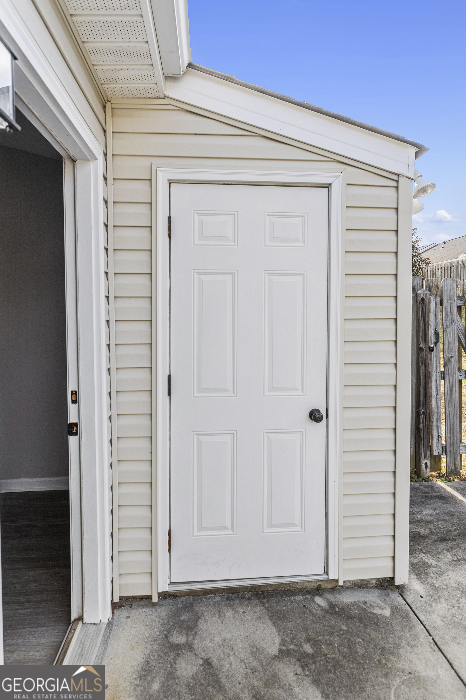 233 Sunview Drive