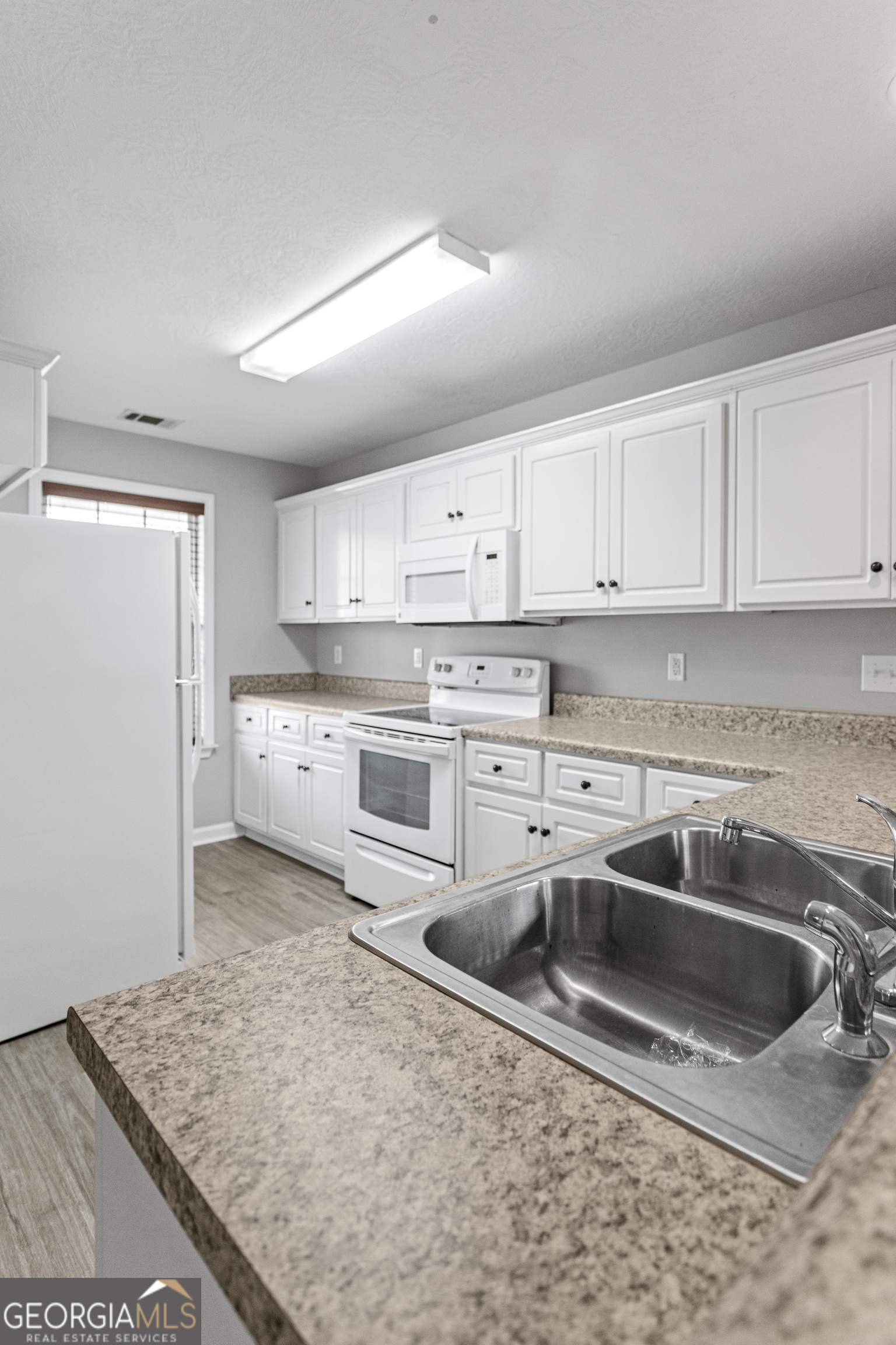 233 Sunview Drive