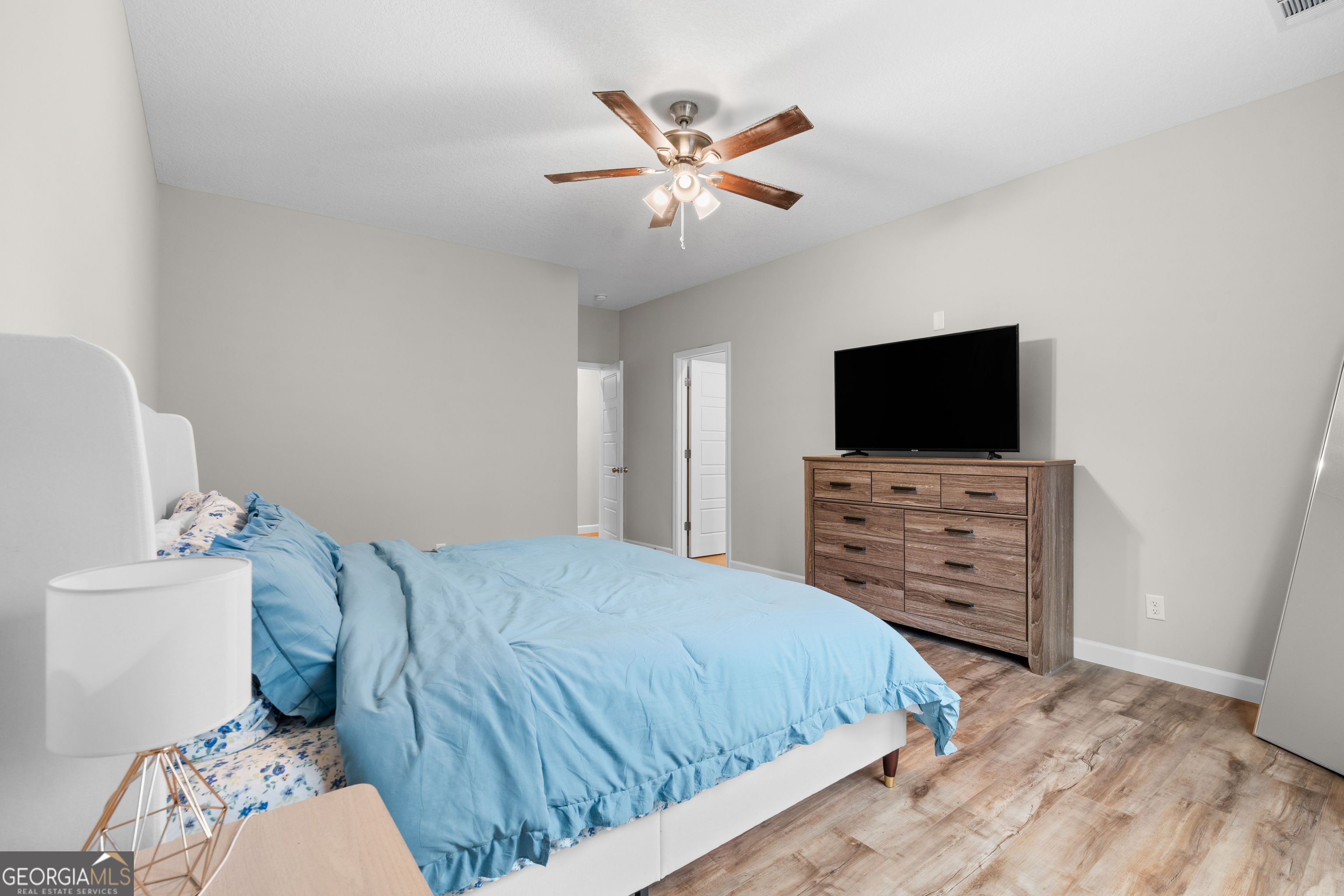 199 NE Flowers Spur Road