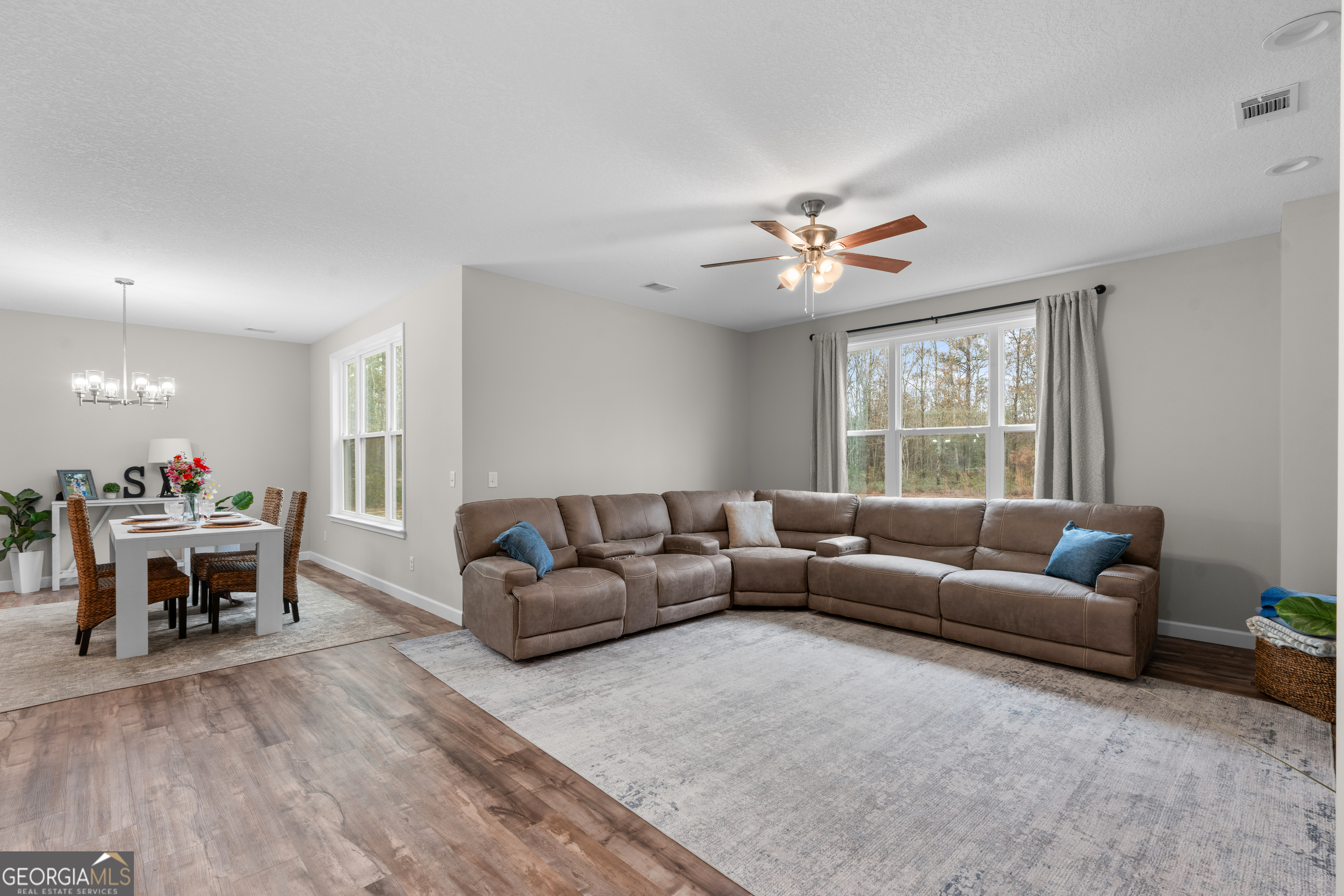 199 NE Flowers Spur Road