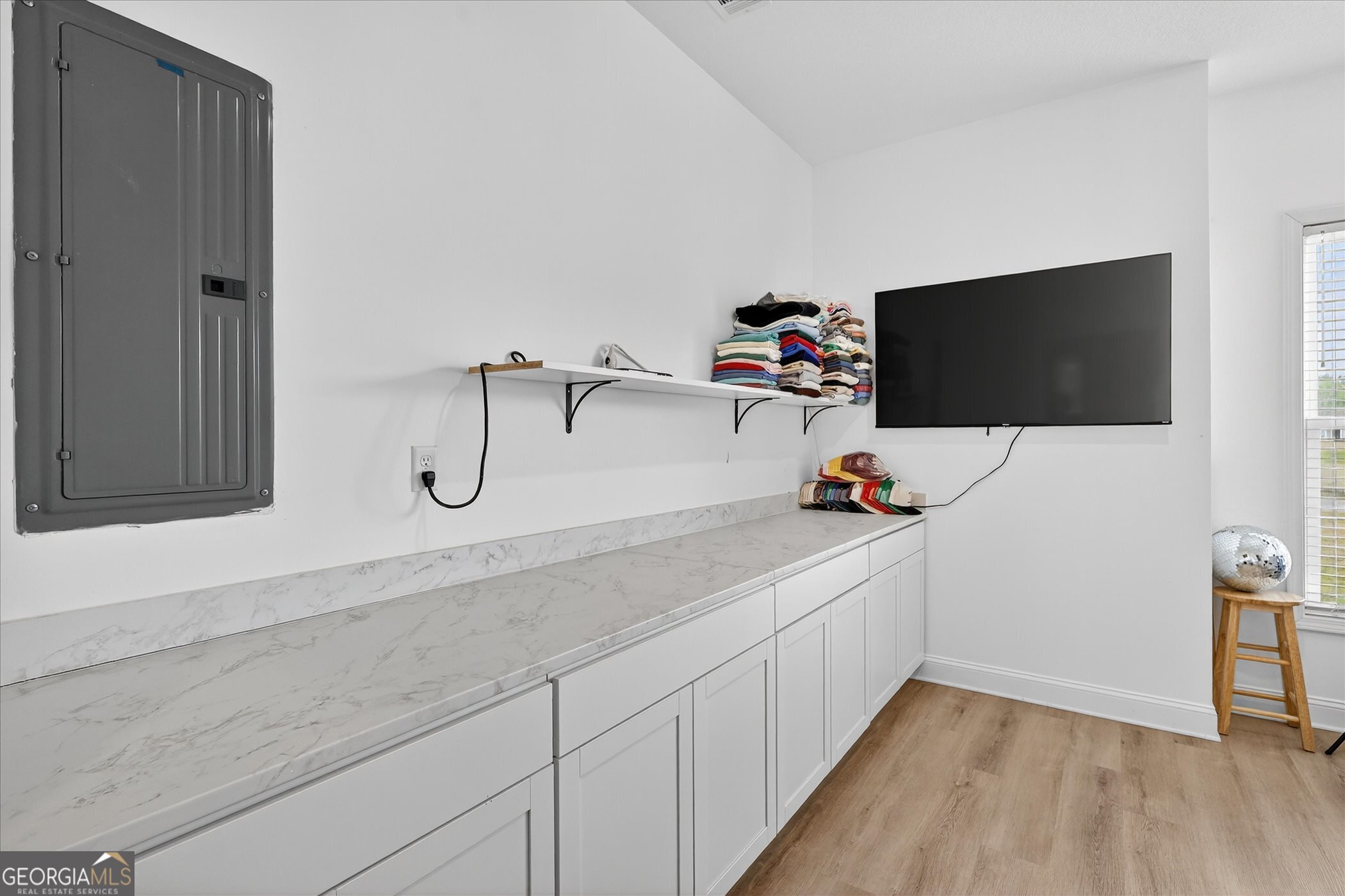 320 Firethorne Drive