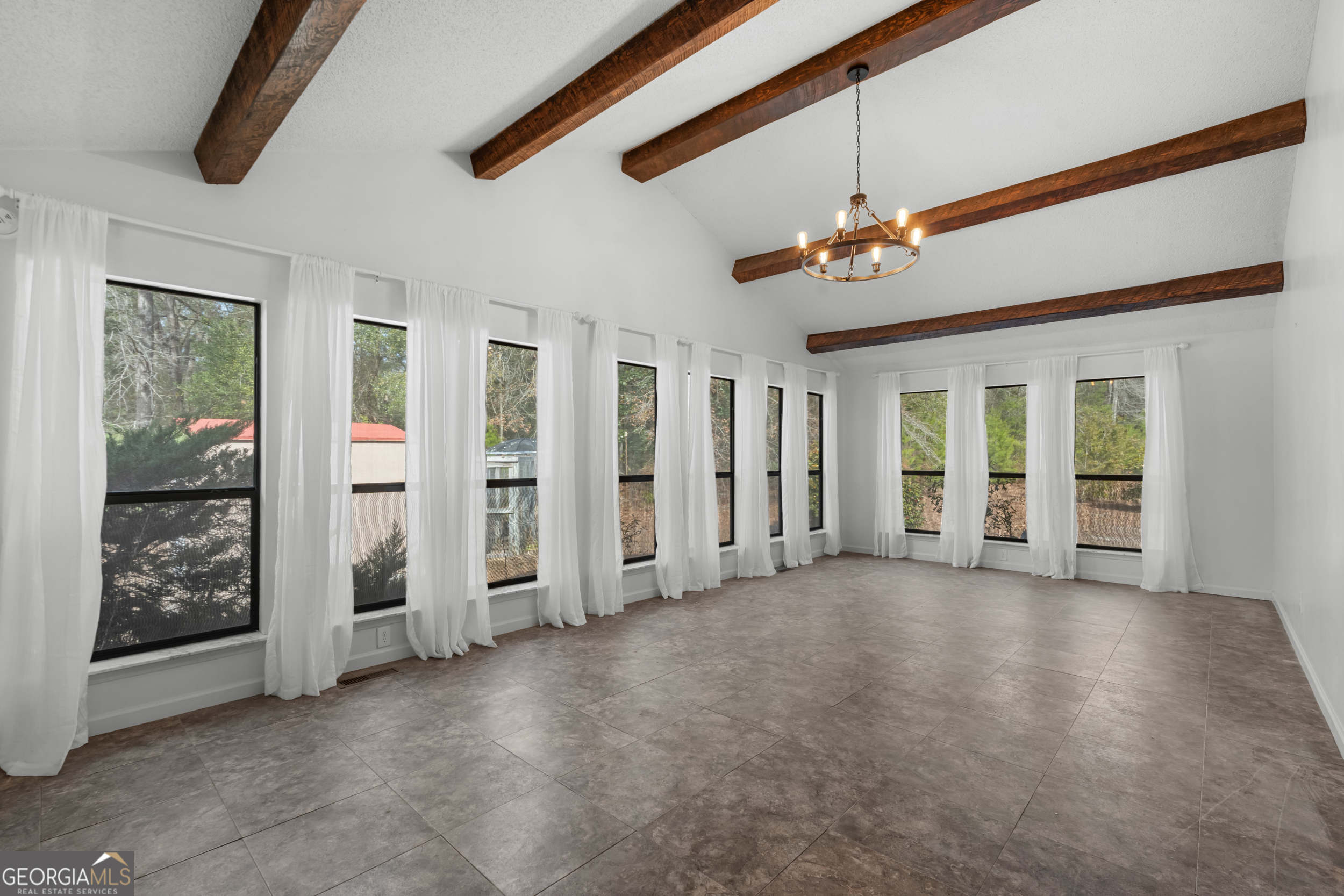 549 Kendricks Road