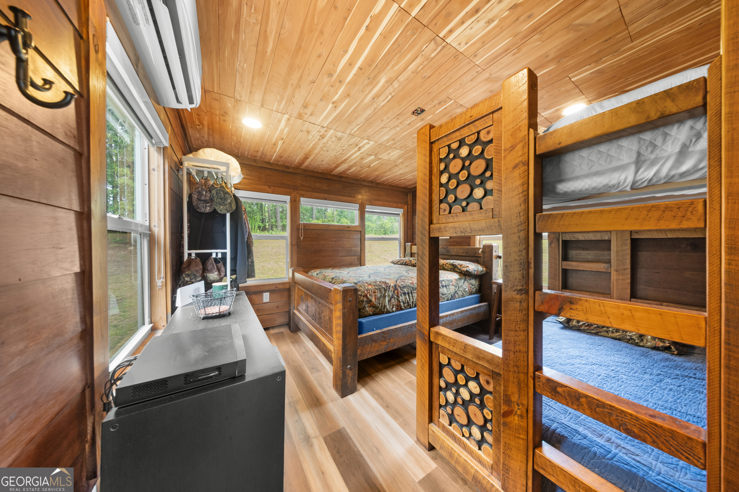 854 Bell Road