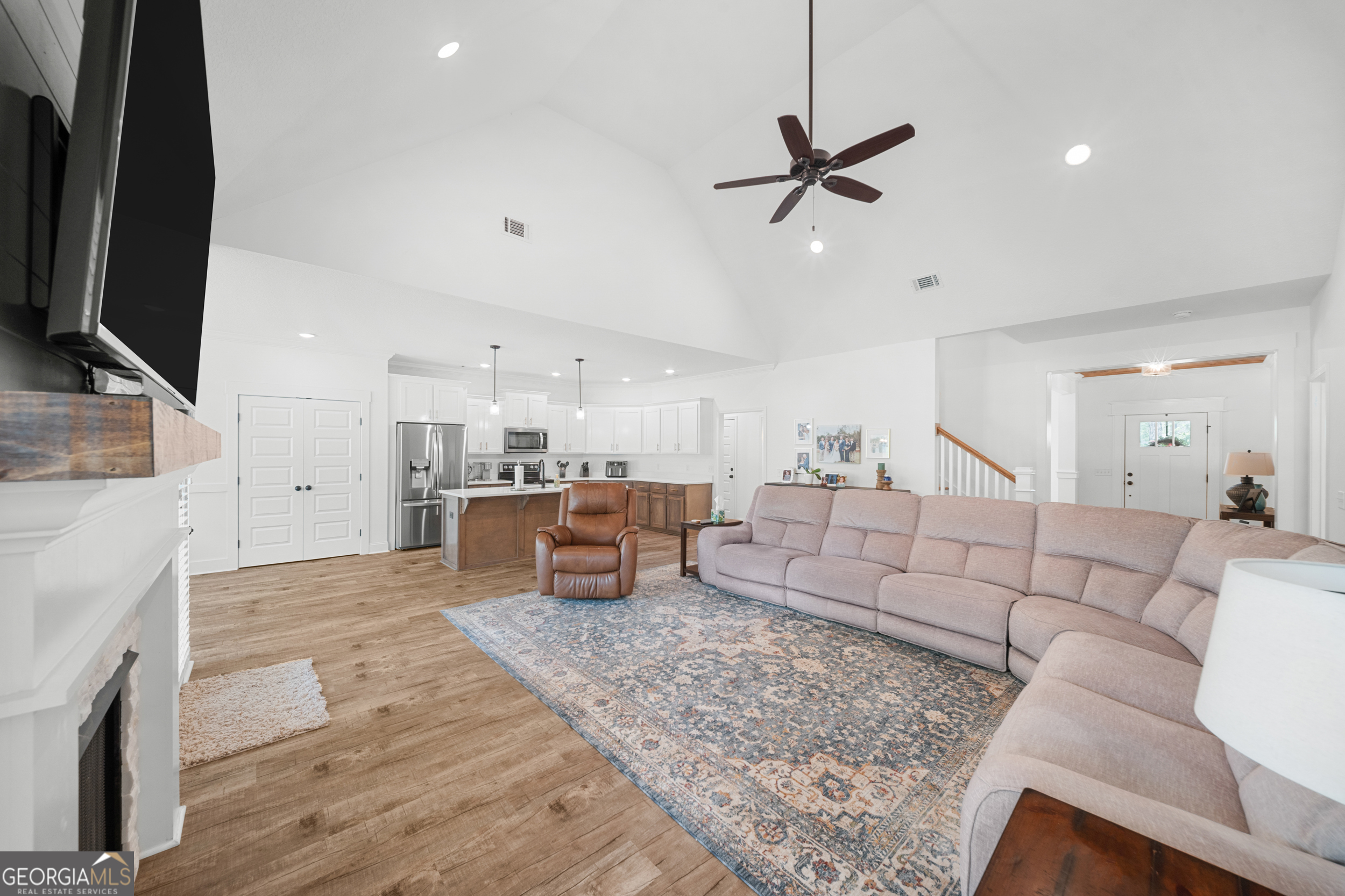 3009 Hawks Ridge Drive