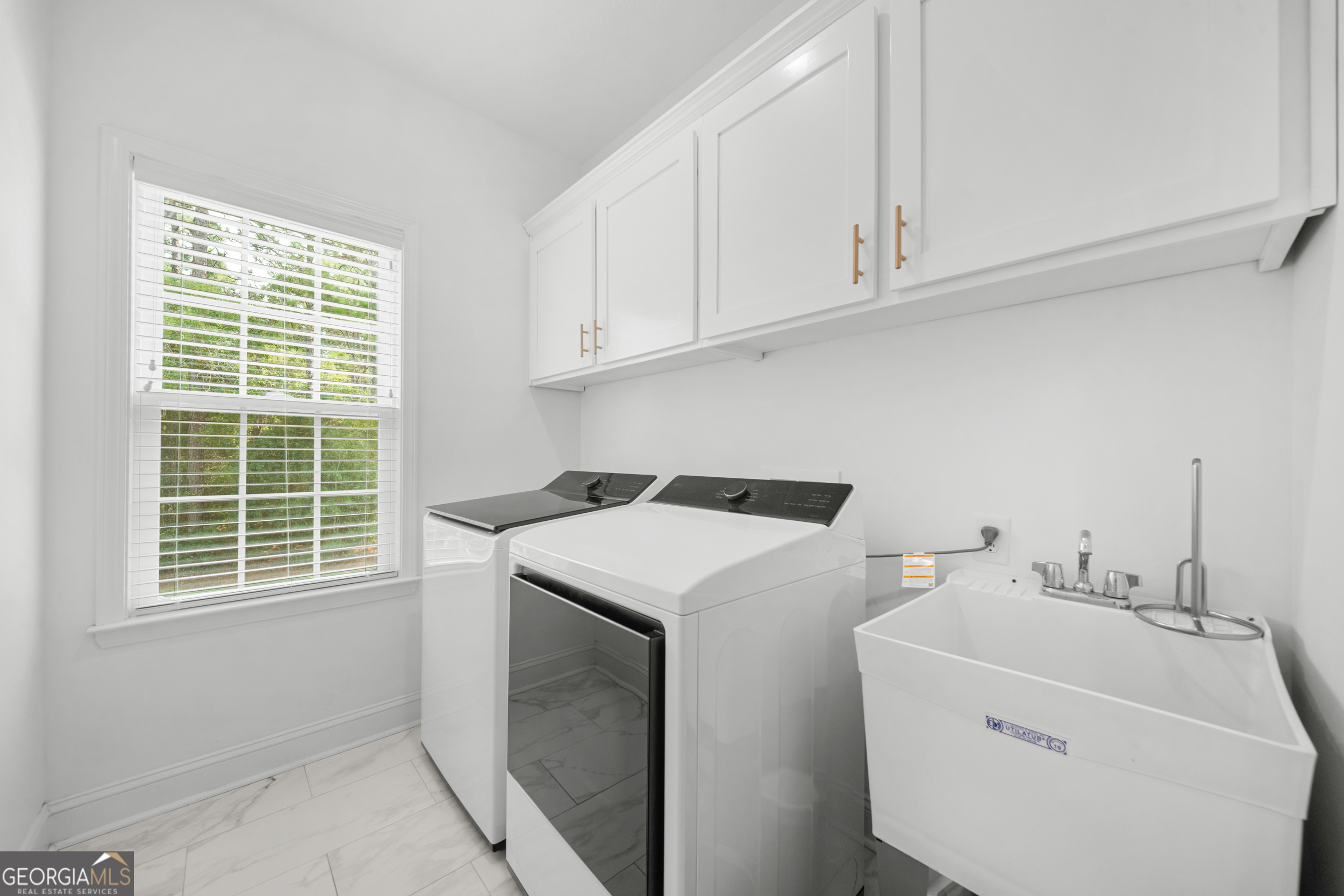 3009 Hawks Ridge Drive