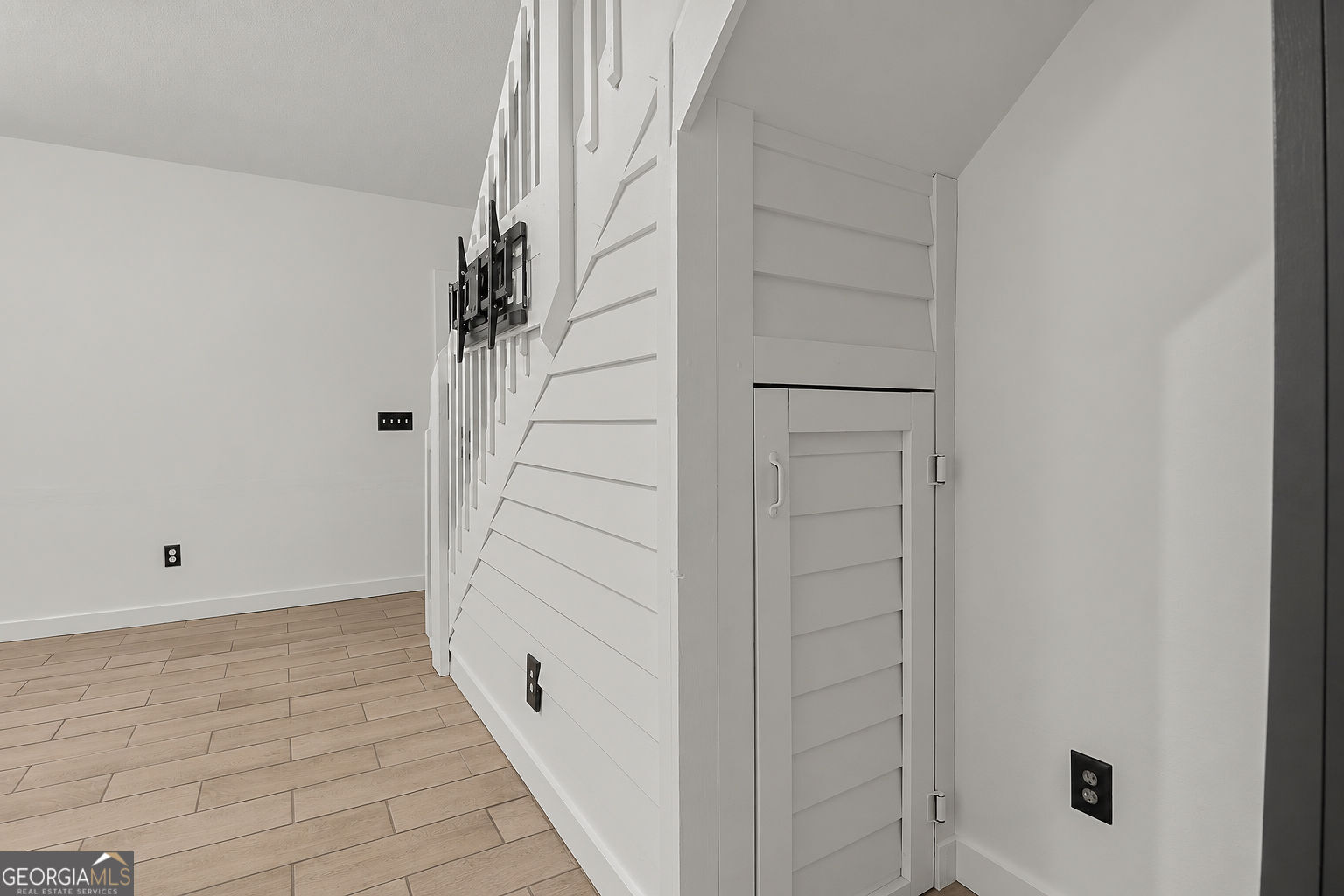 307 Stepping Stone Court