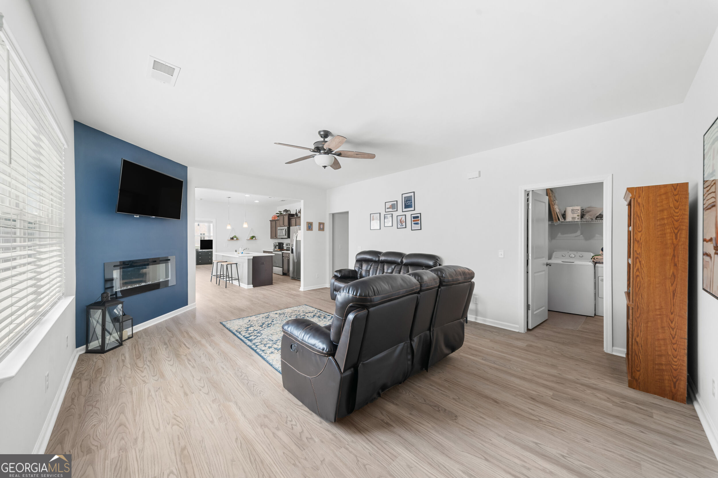 215 Crabapple Circle
