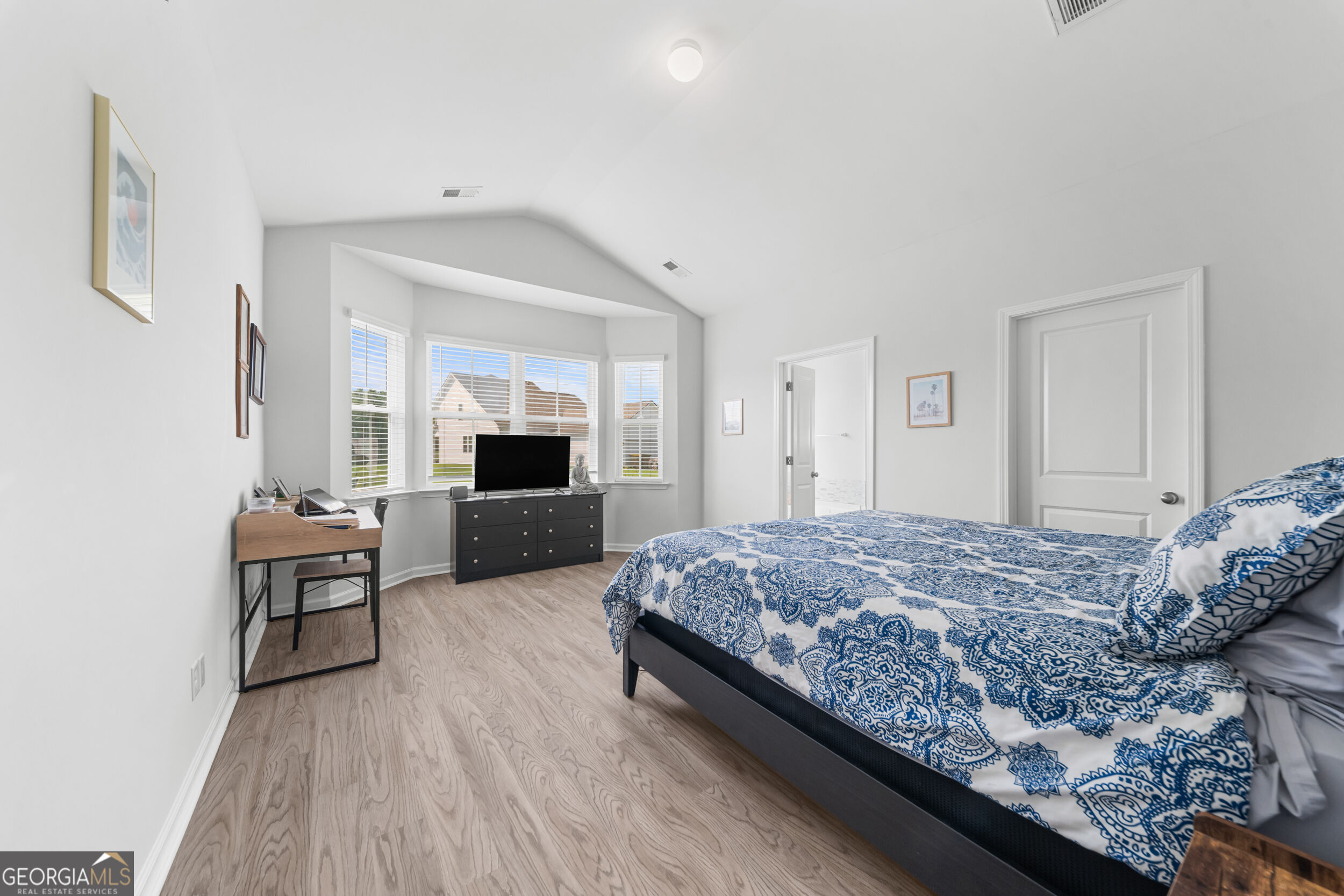 215 Crabapple Circle