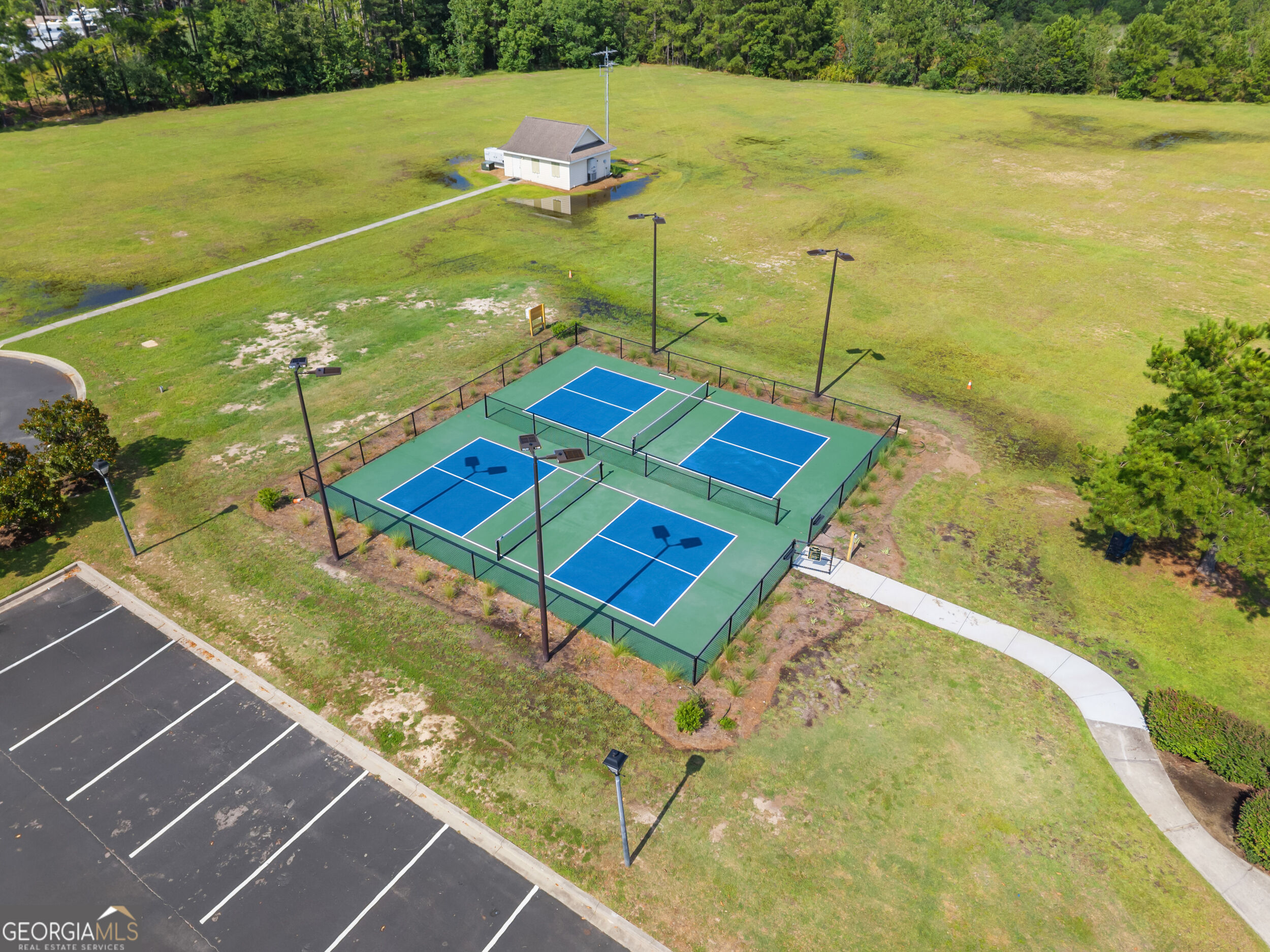 215 Crabapple Circle