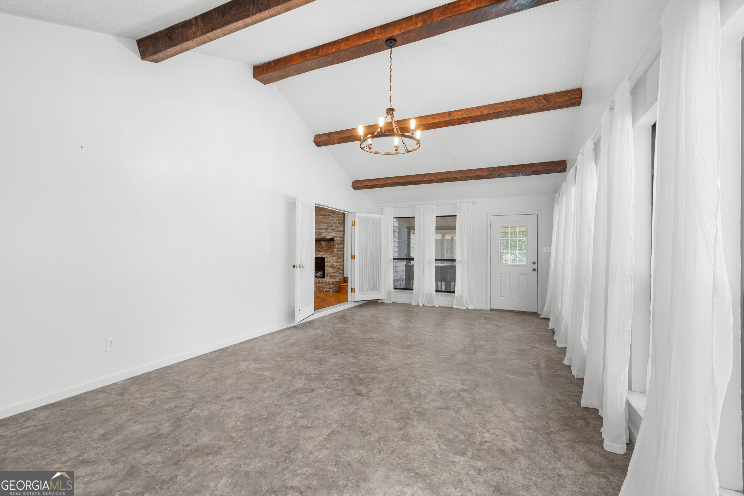 549 Kendricks Road