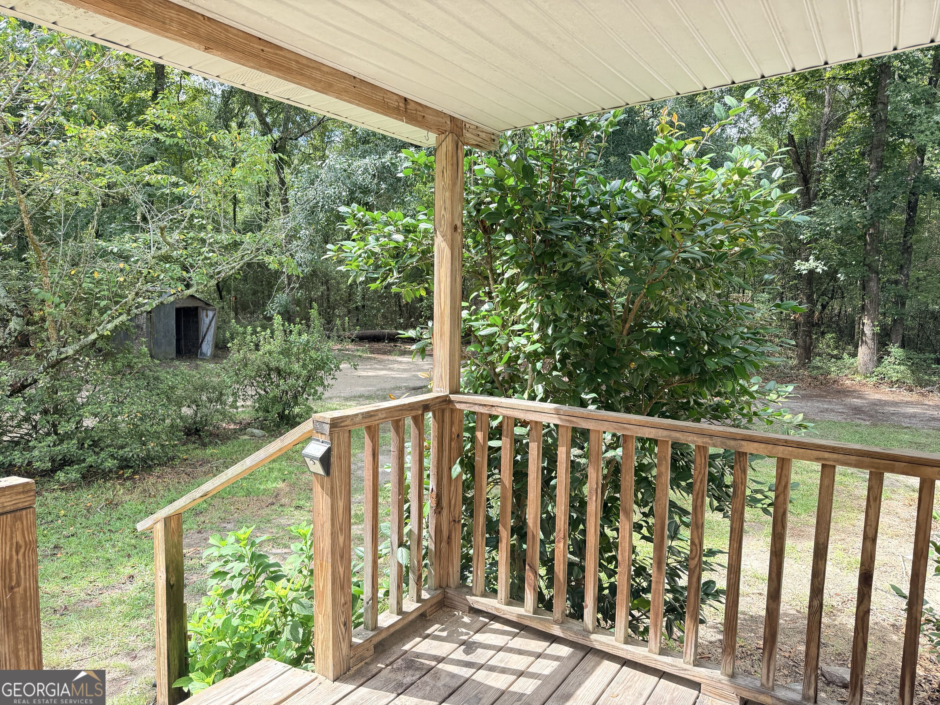 587 Kendricks Road