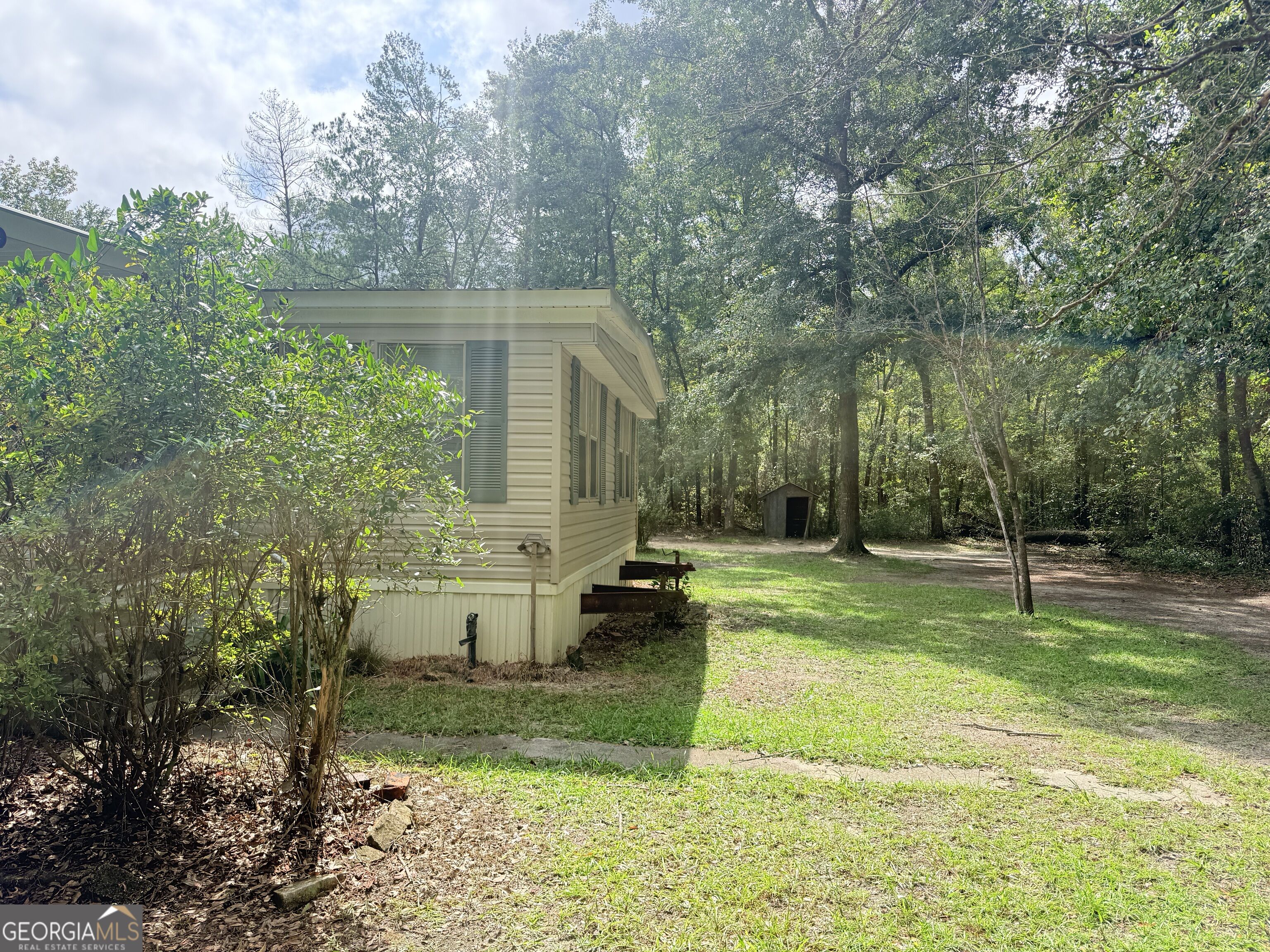 587 Kendricks Road