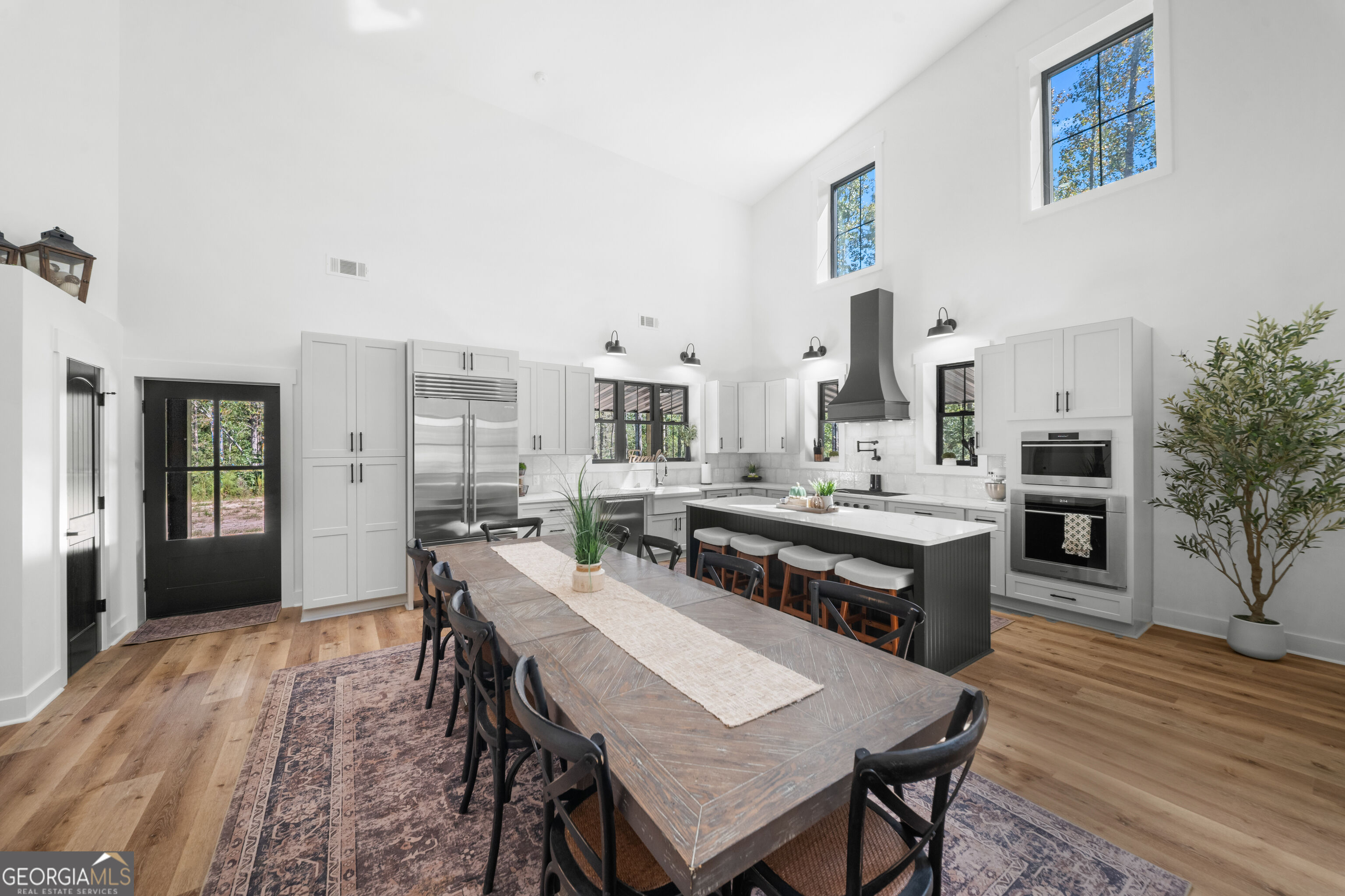 146 Rolling Hills Road