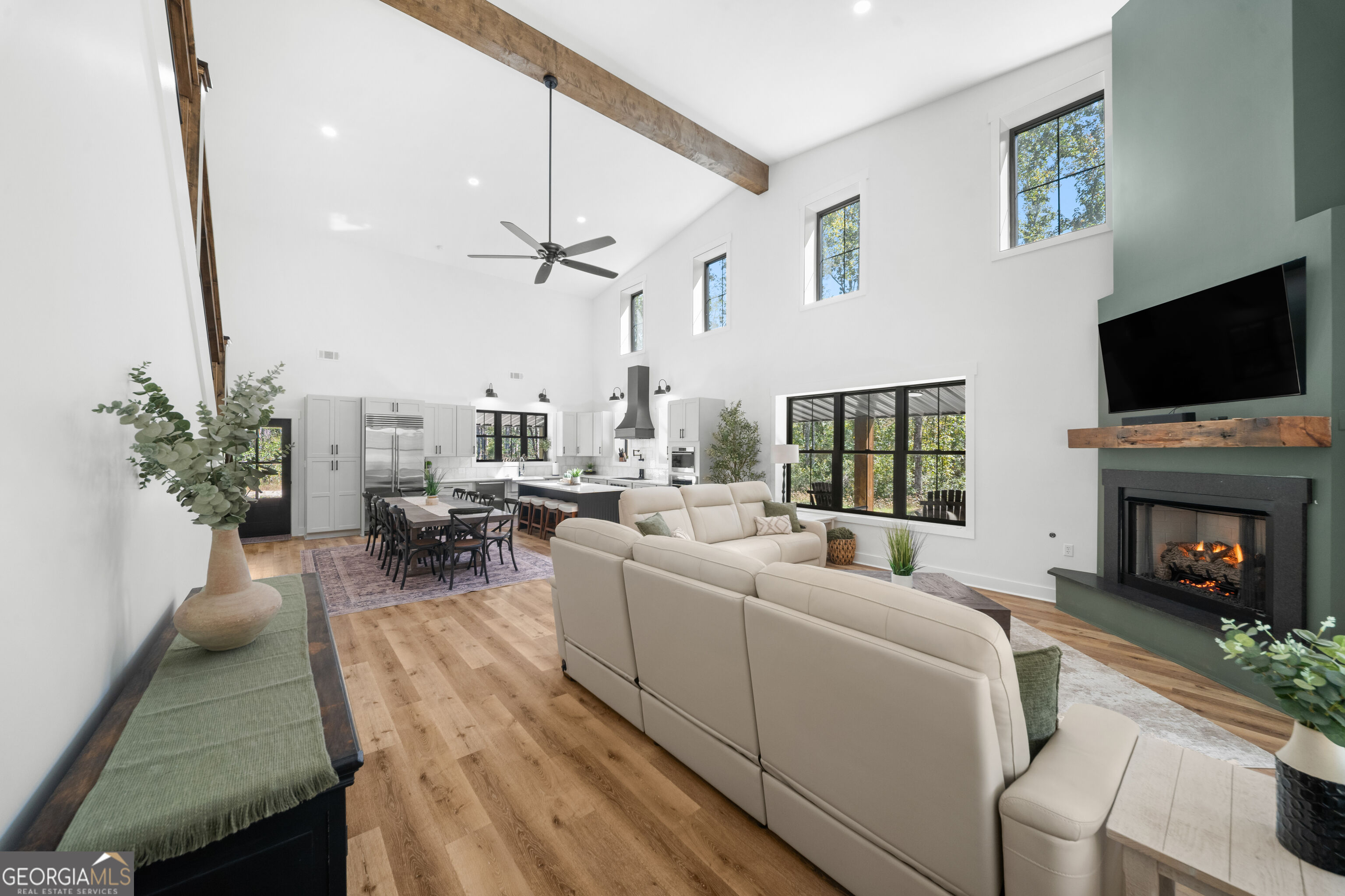 146 Rolling Hills Road