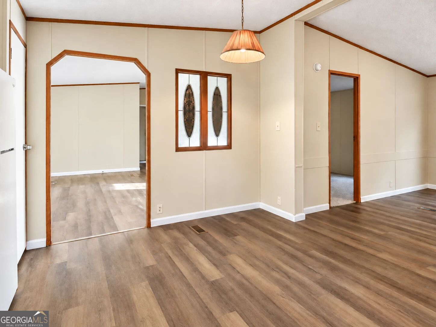 3593 B B Lane
