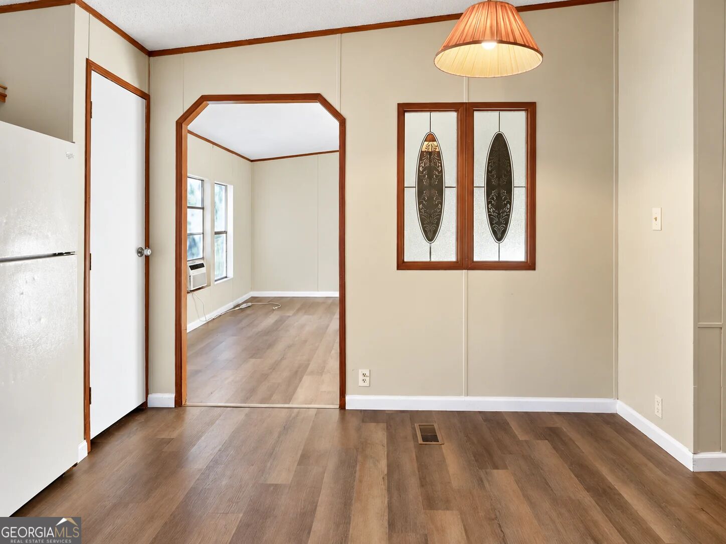 3593 B B Lane