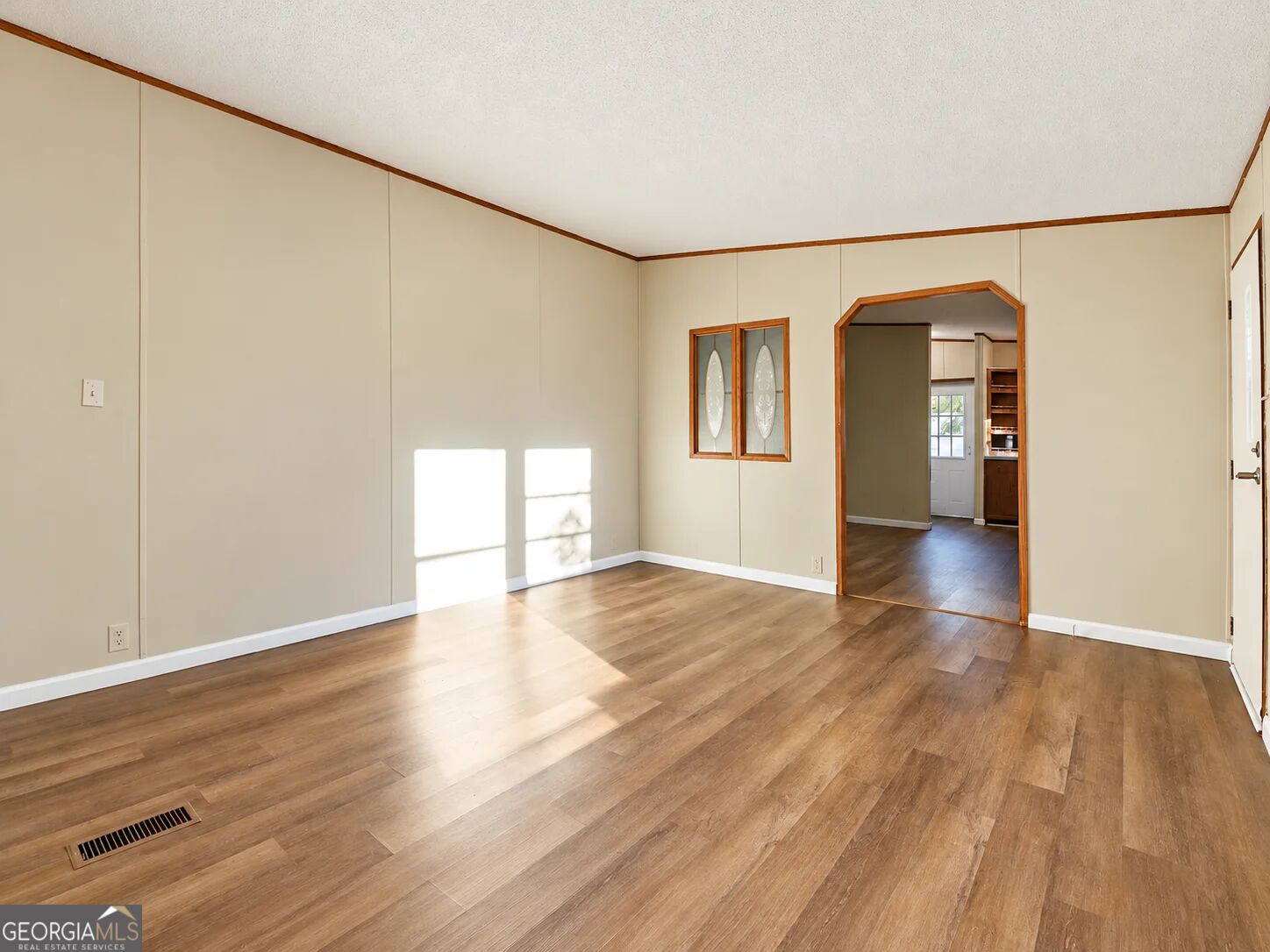 3593 B B Lane