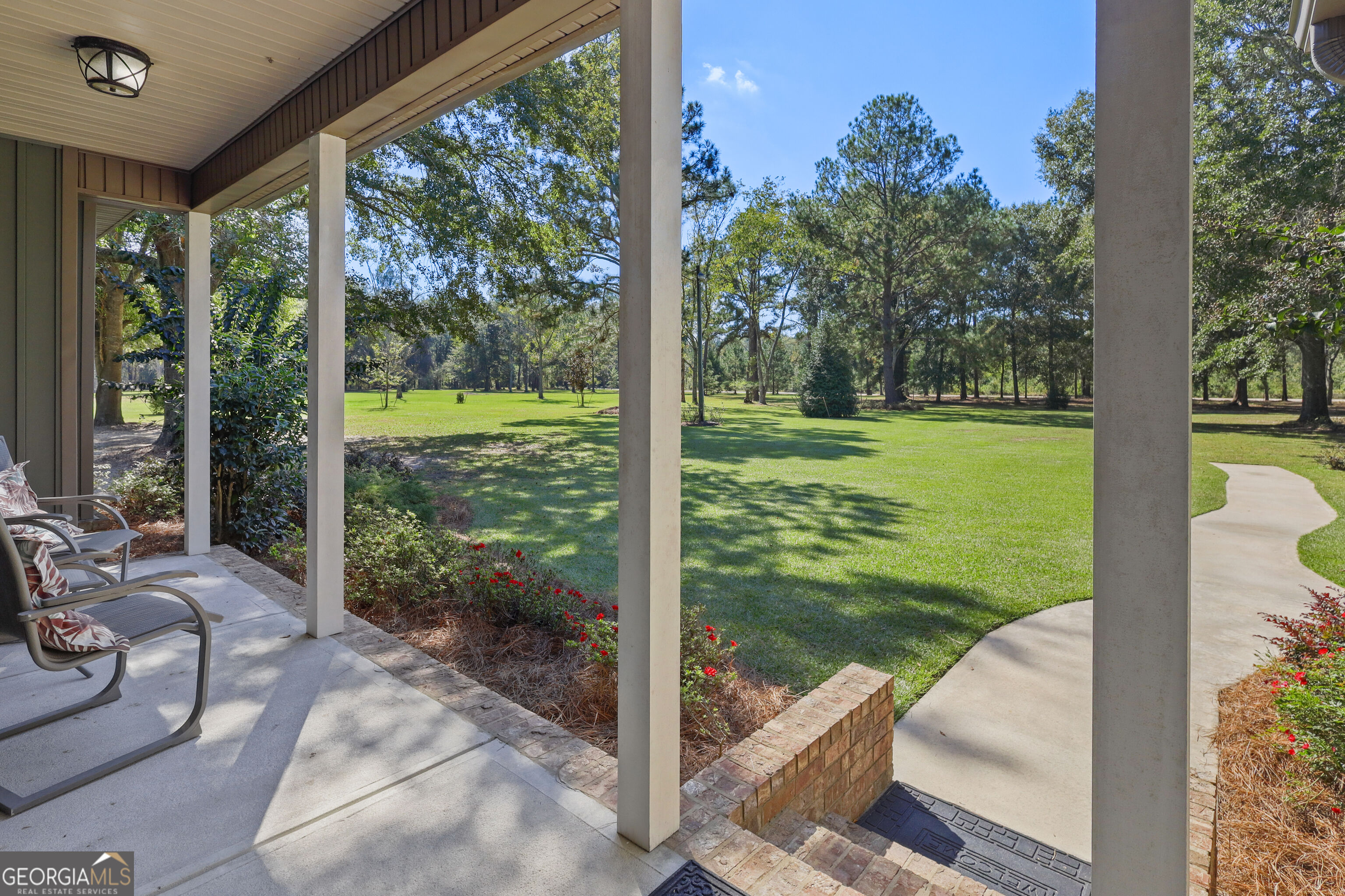 255 Rogers Circle