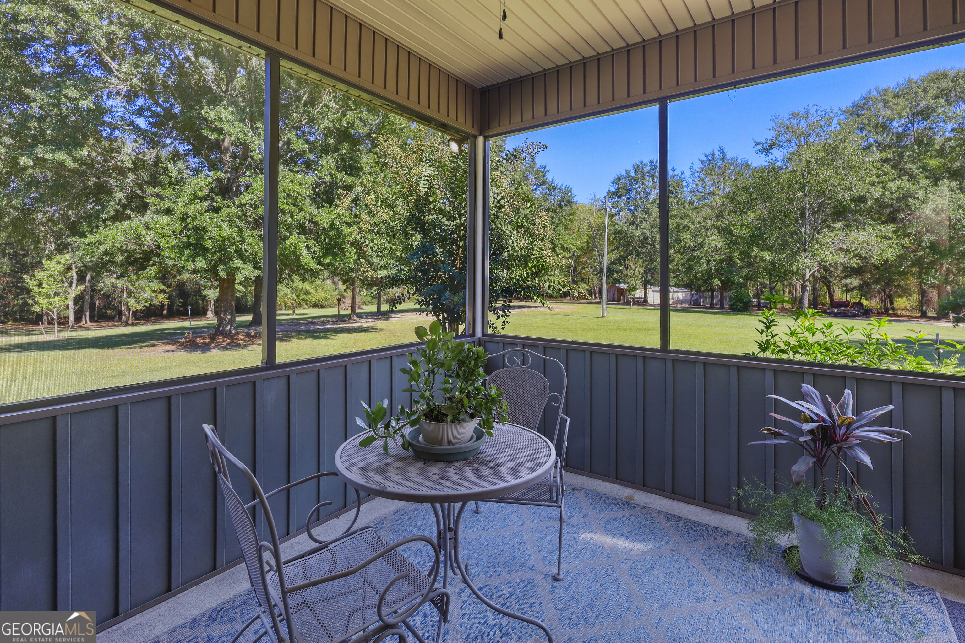 255 Rogers Circle