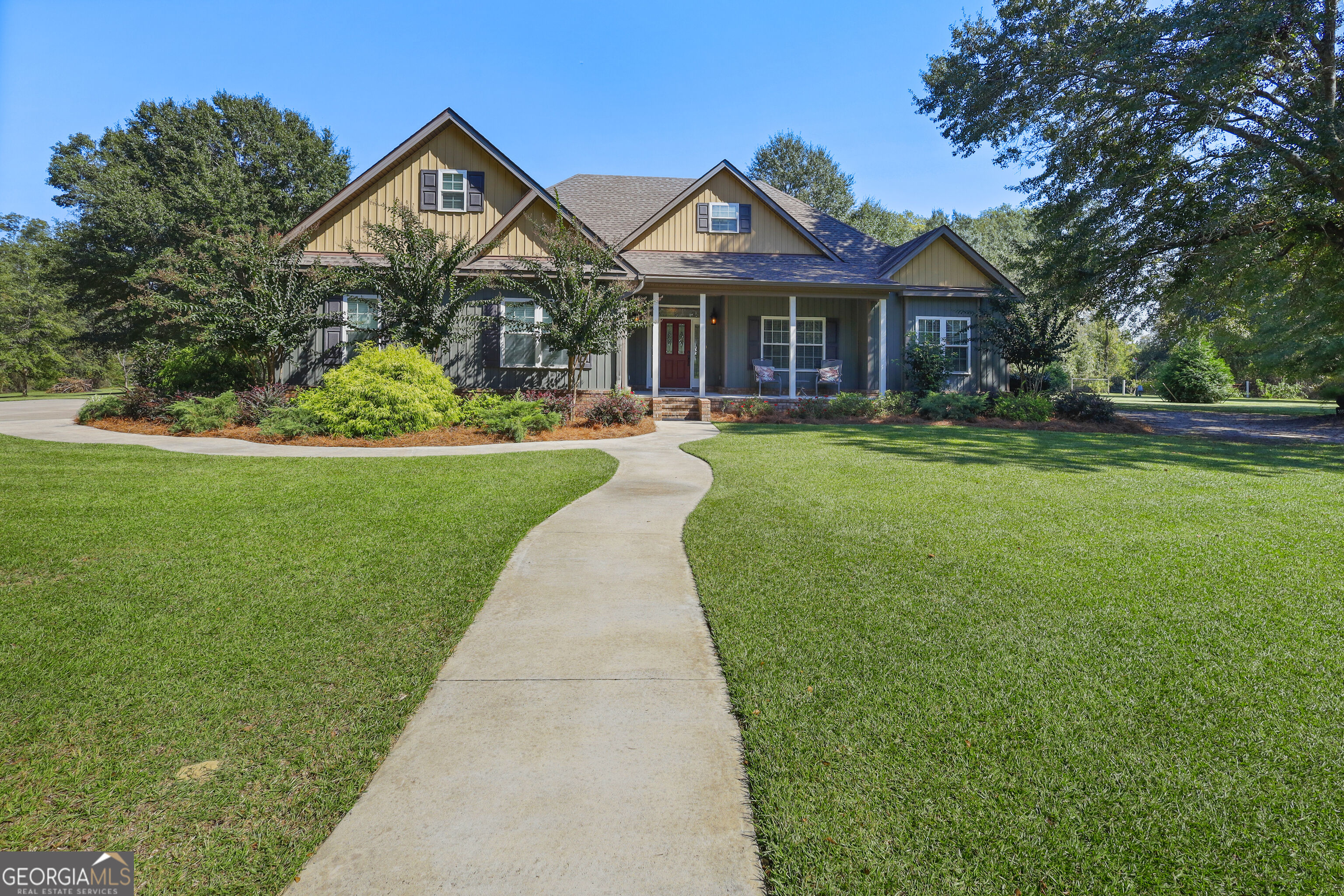 255 Rogers Circle