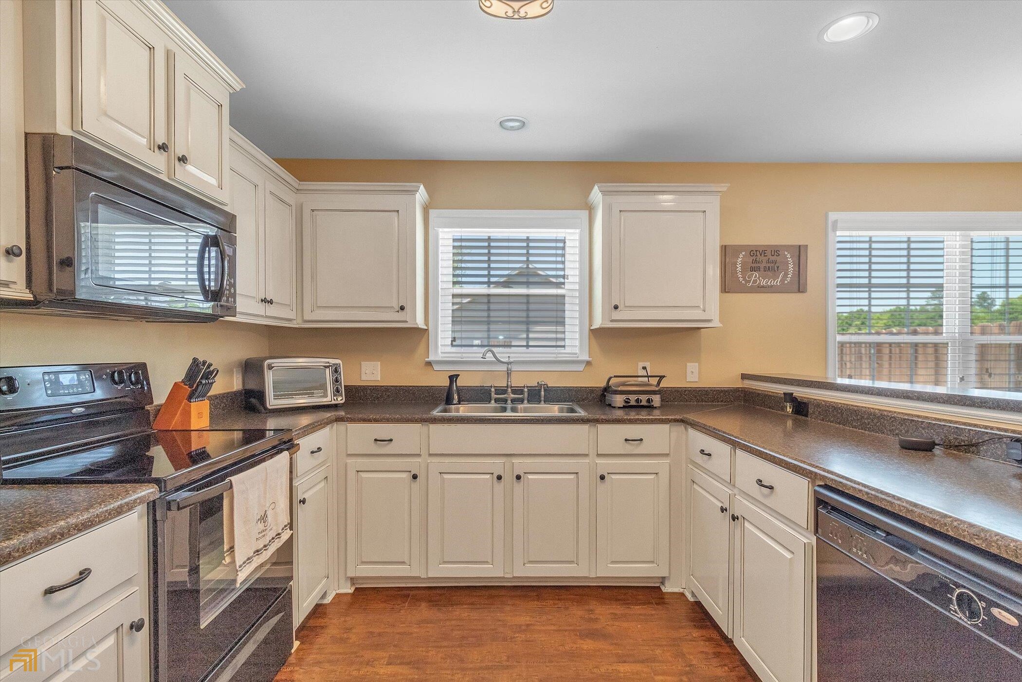 1610 Colony Lane
