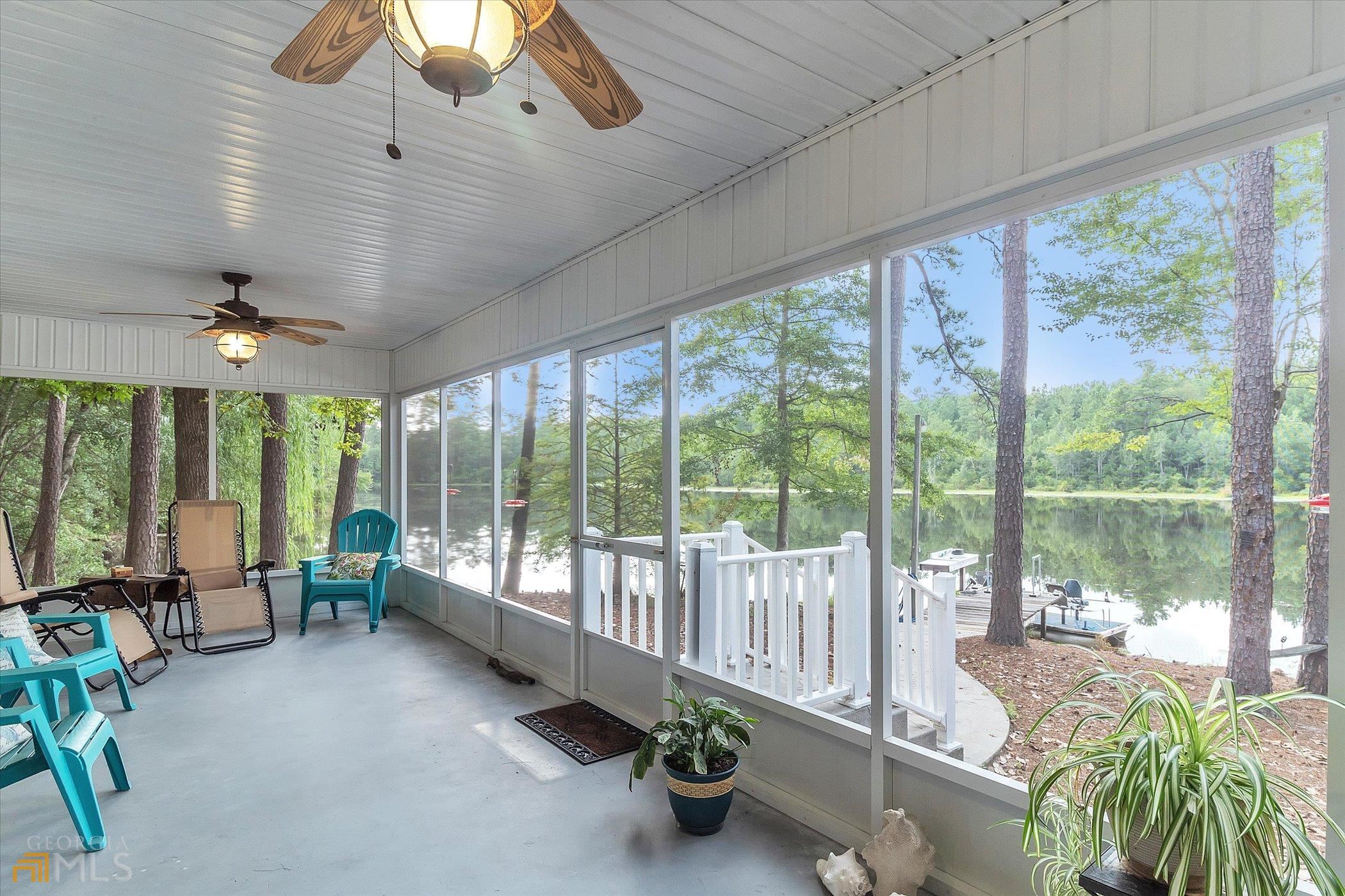10 Lake Ohoopee