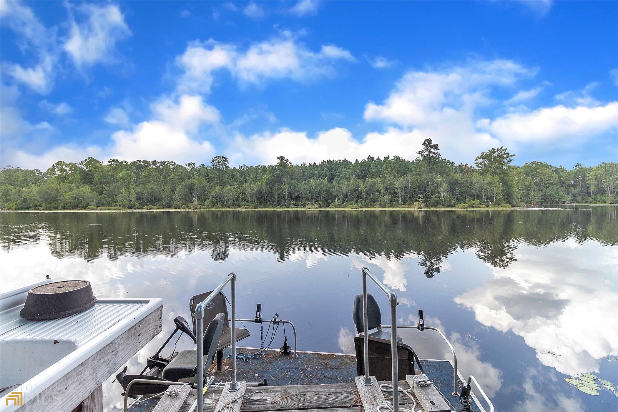 10 Lake Ohoopee