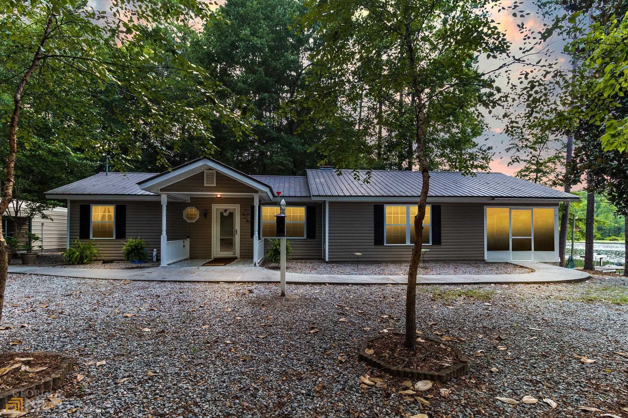 10 Lake Ohoopee