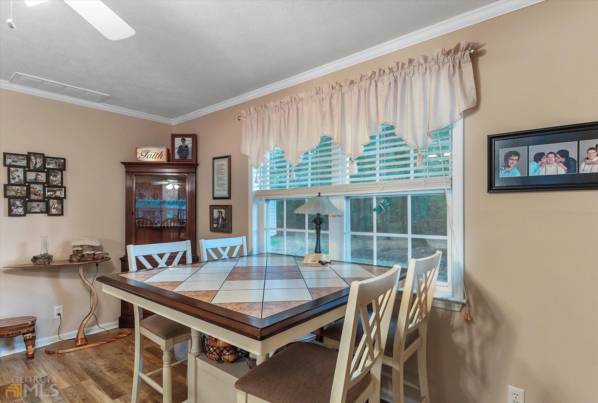10 Lake Ohoopee