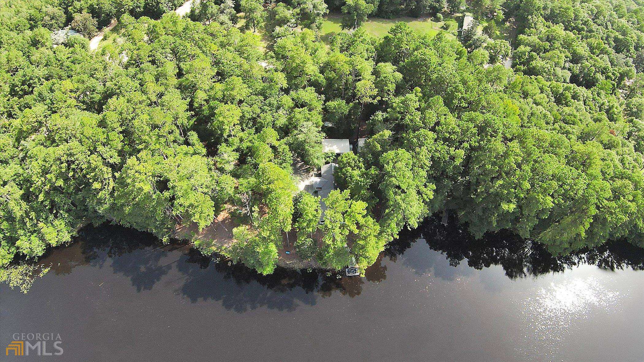 10 Lake Ohoopee