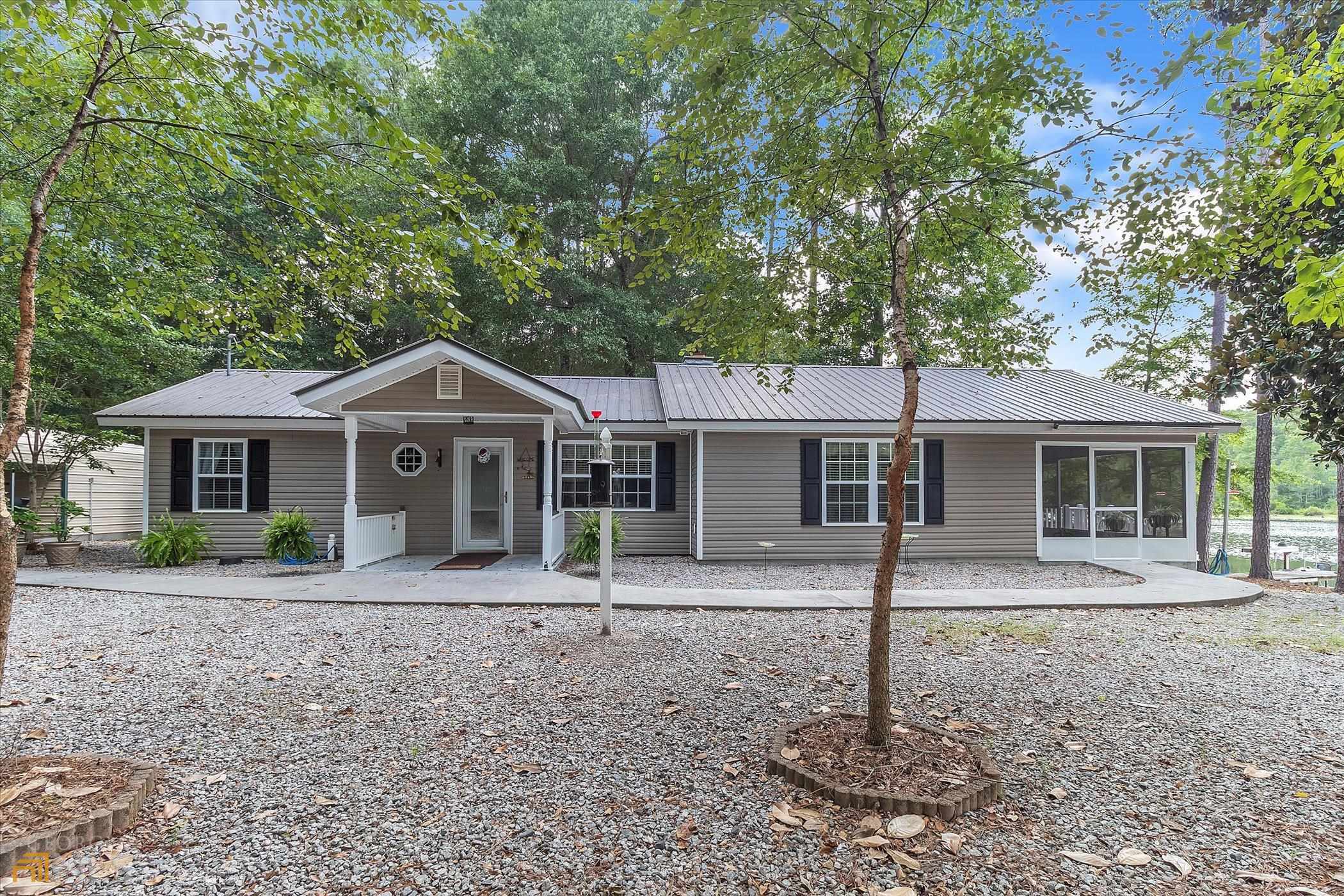 10 Lake Ohoopee