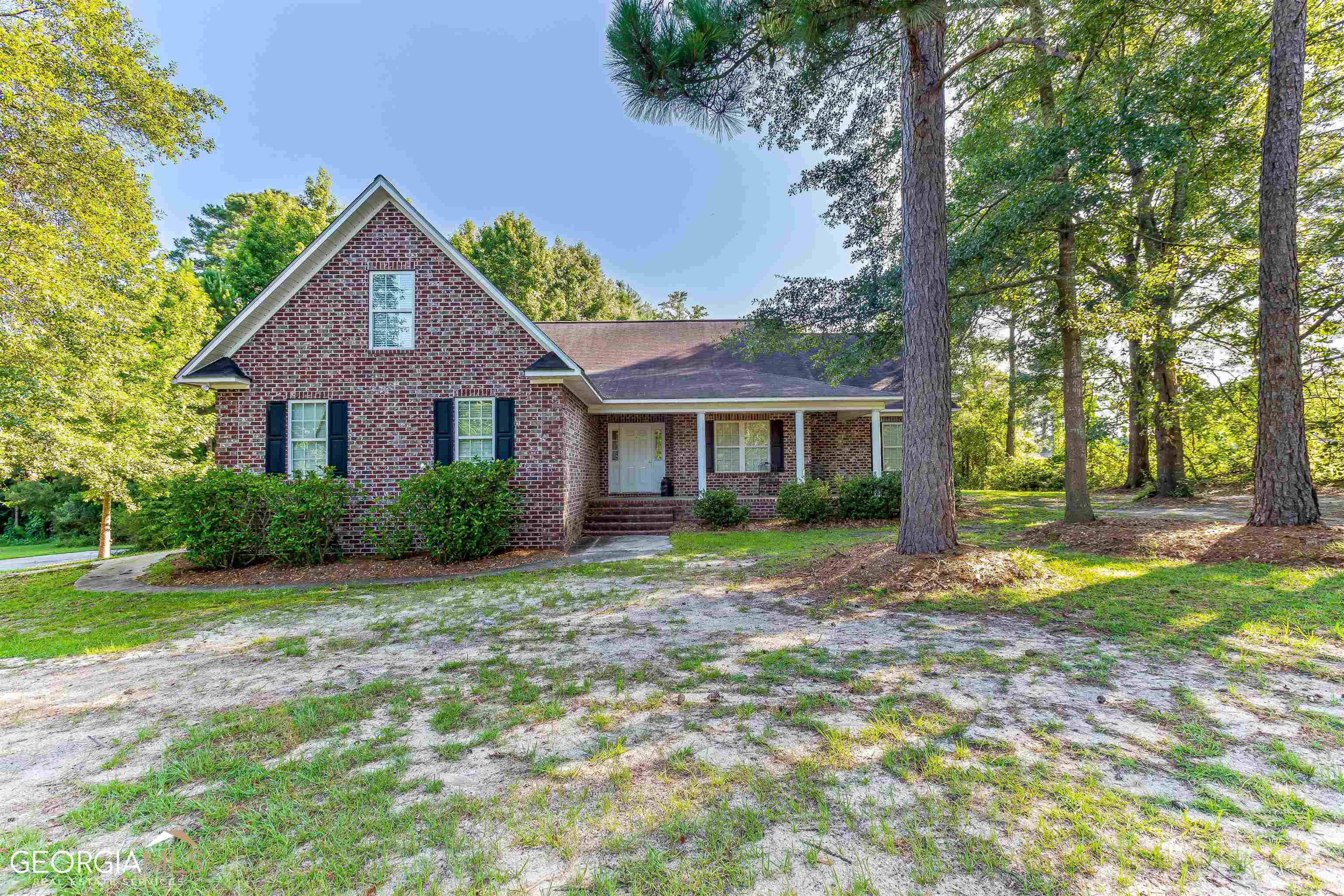 513 Excalibur Court