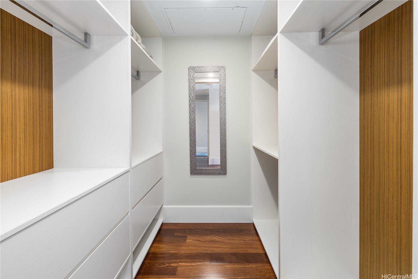1108 Auahi Street 2808