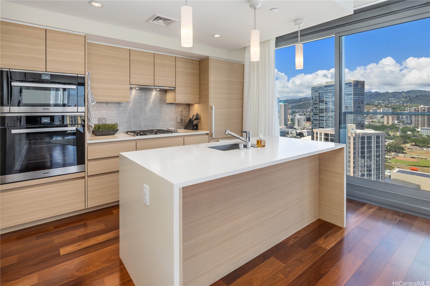 1108 Auahi Street 2808