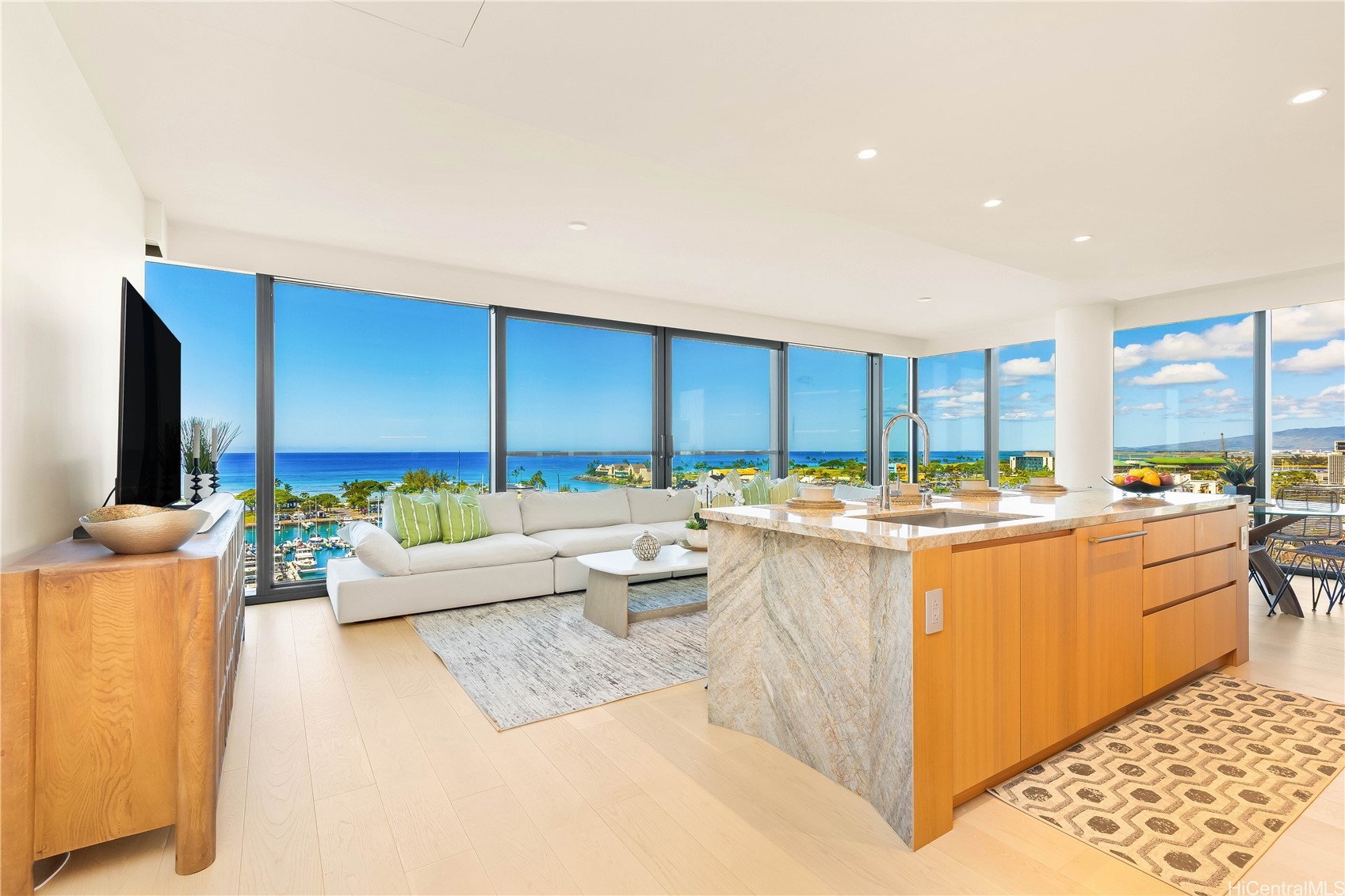 1100 Ala Moana Boulevard 1101