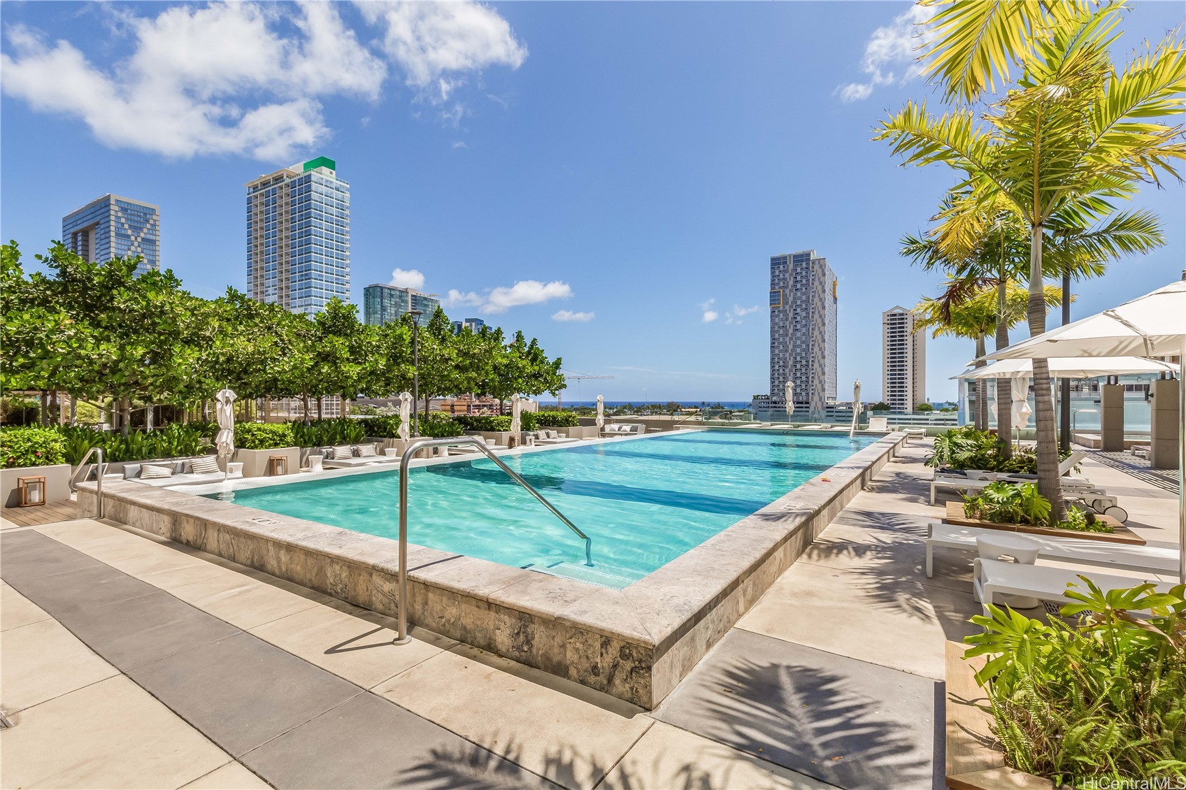 888 Kapiolani Boulevard 3805