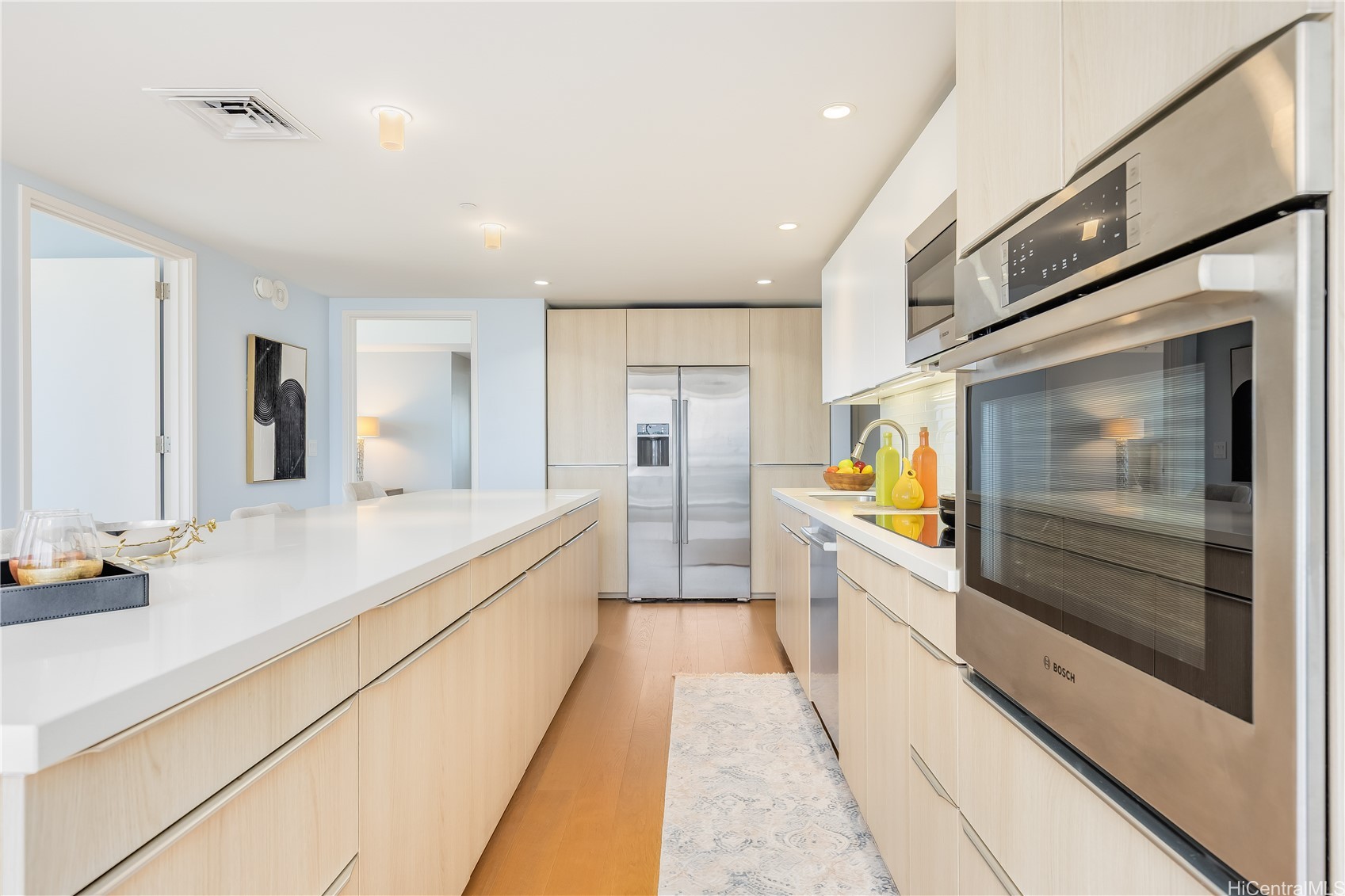888 Kapiolani Boulevard 3805