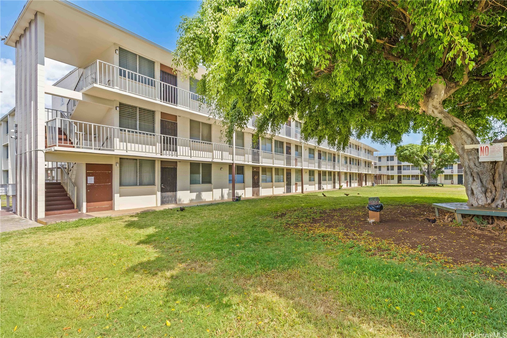 1425 Kaumualii Street C220
