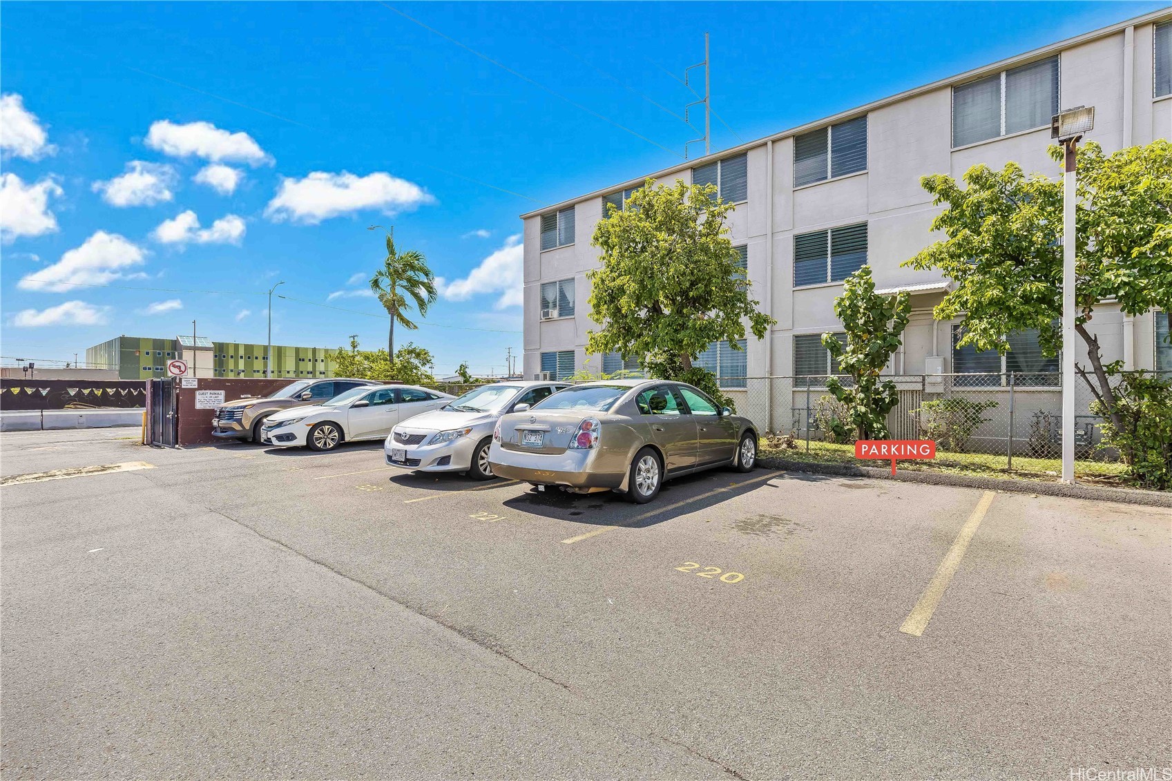 1425 Kaumualii Street C220