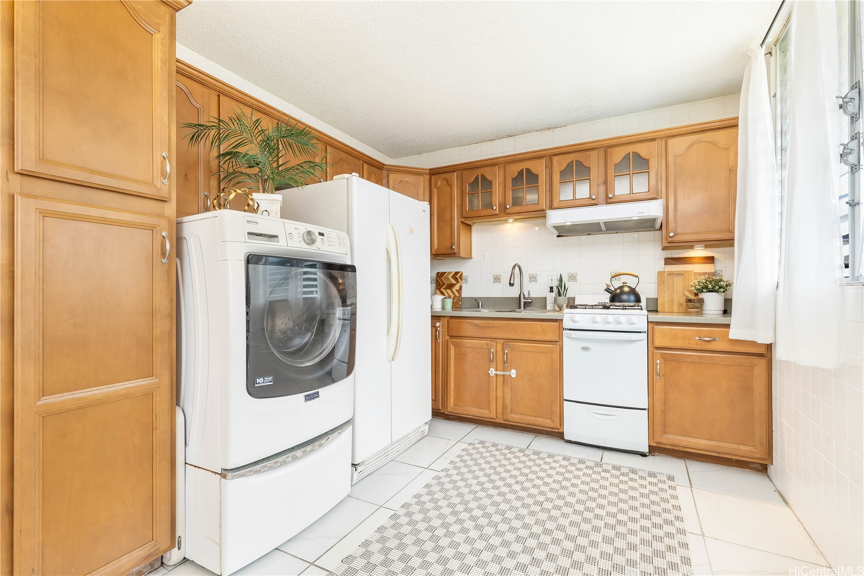 1425 Kaumualii Street C220