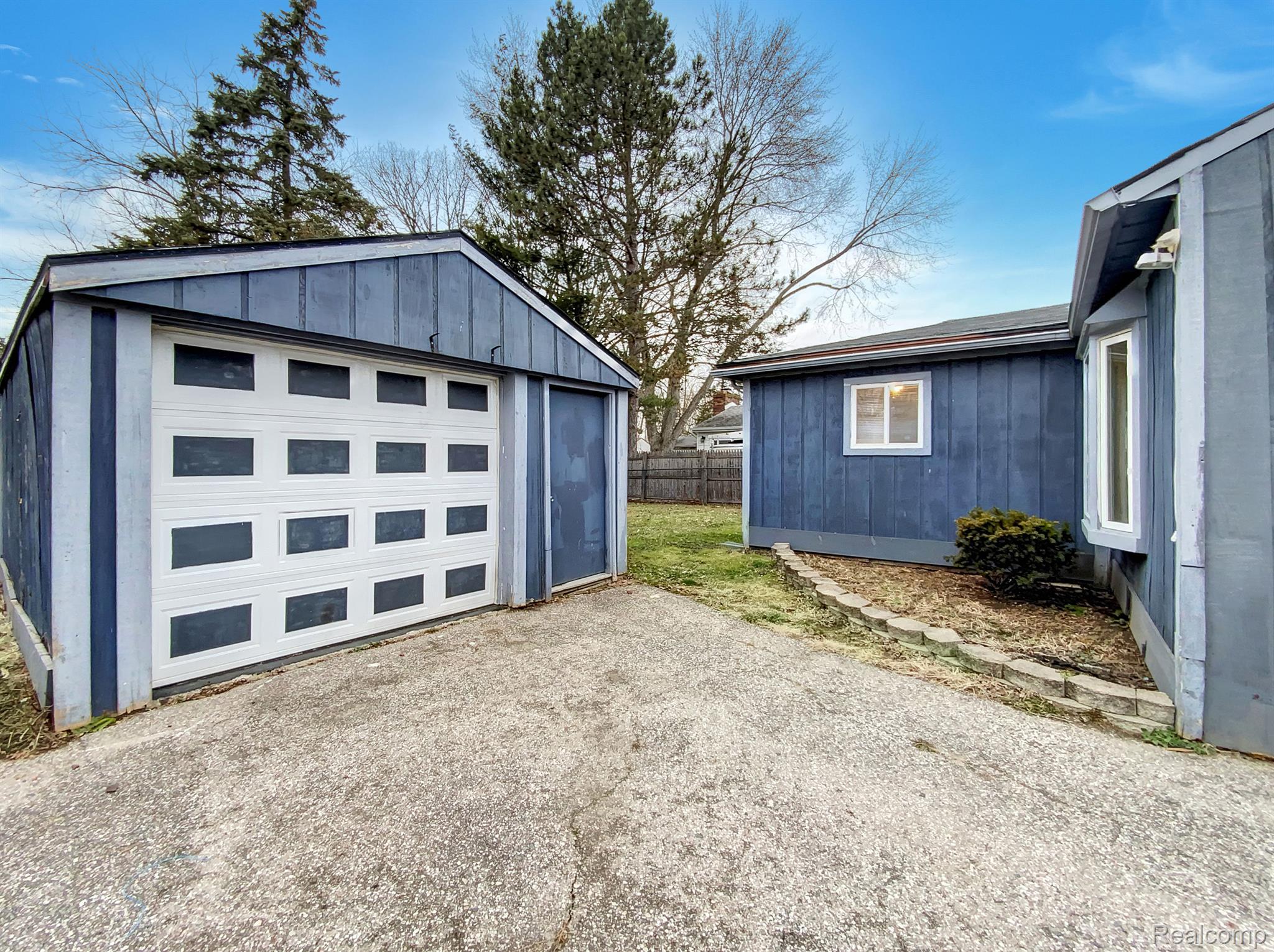 32410 MUSKEGON