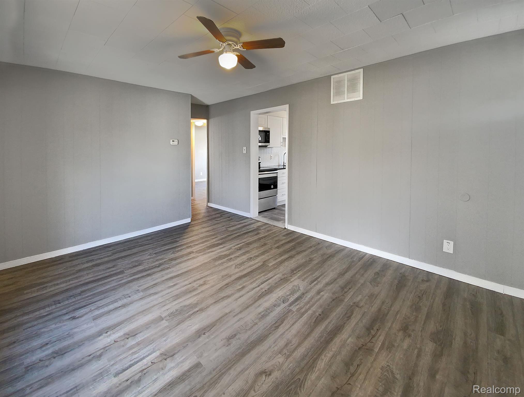 32410 MUSKEGON