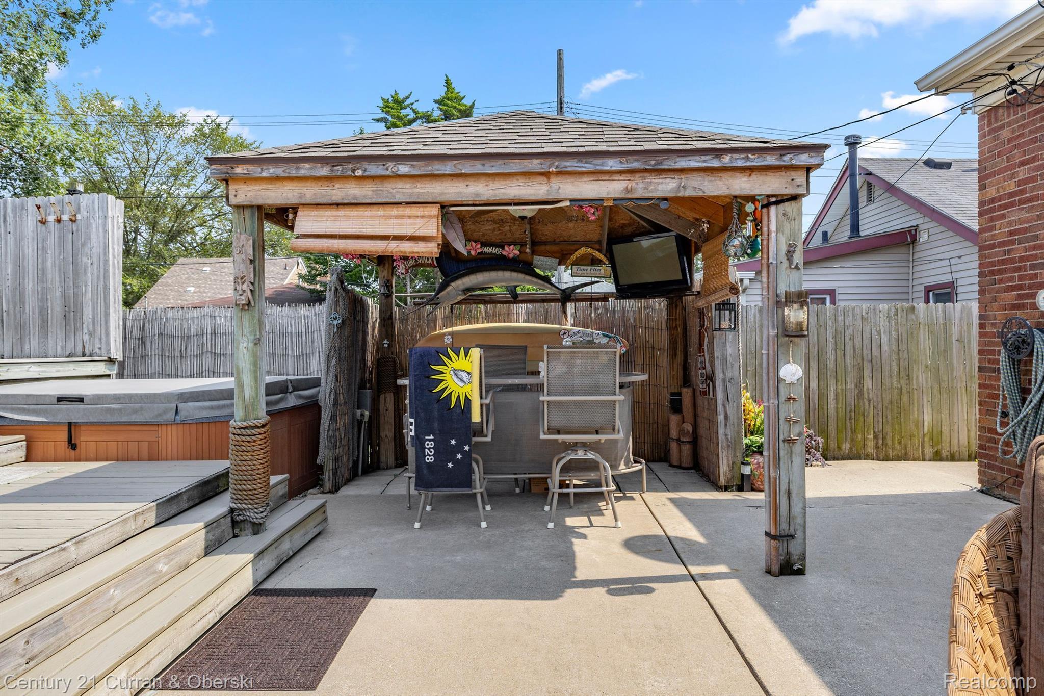 1374 MCLAIN Avenue