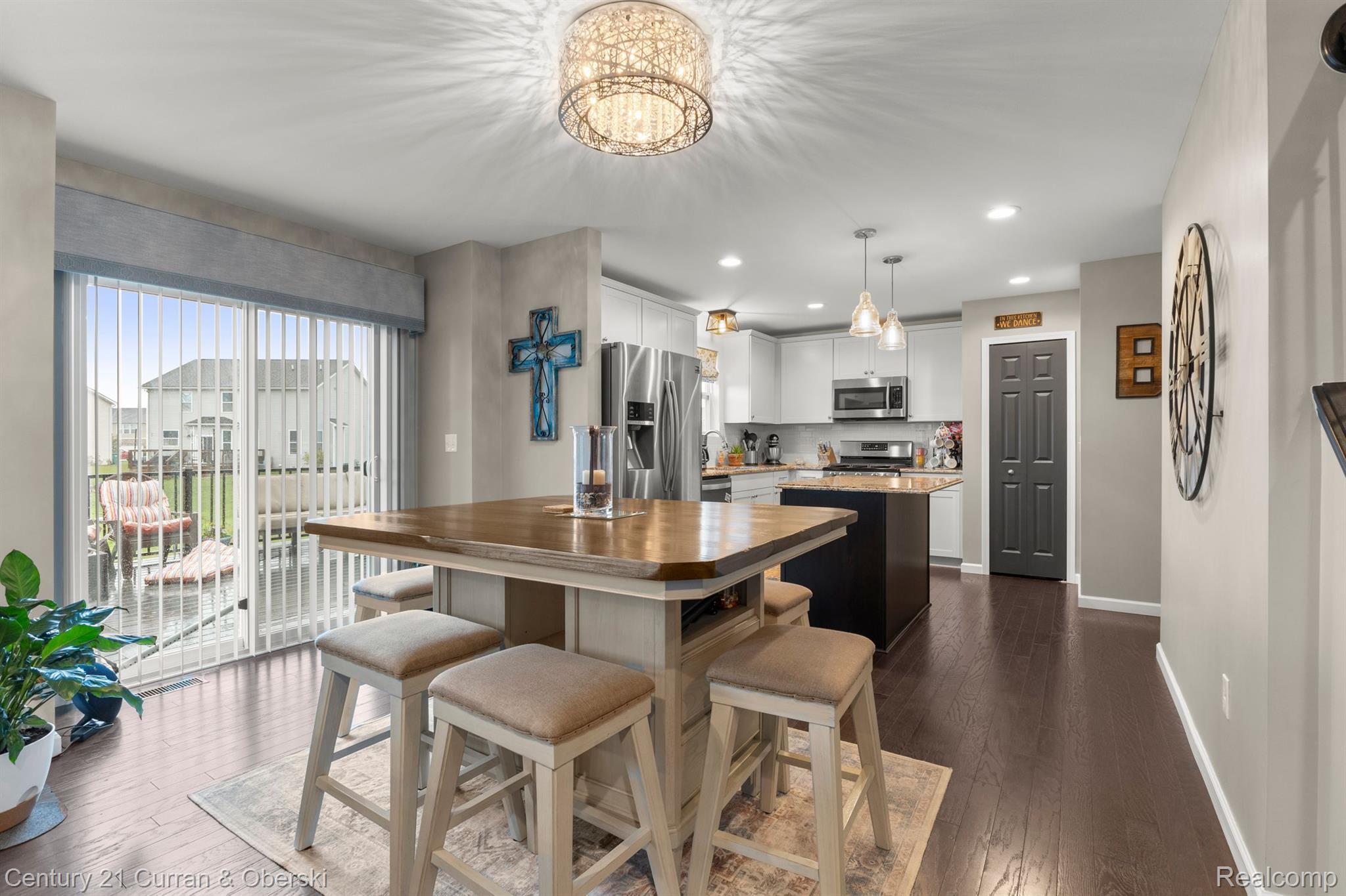 28601 APPLE BLOSSOM Drive