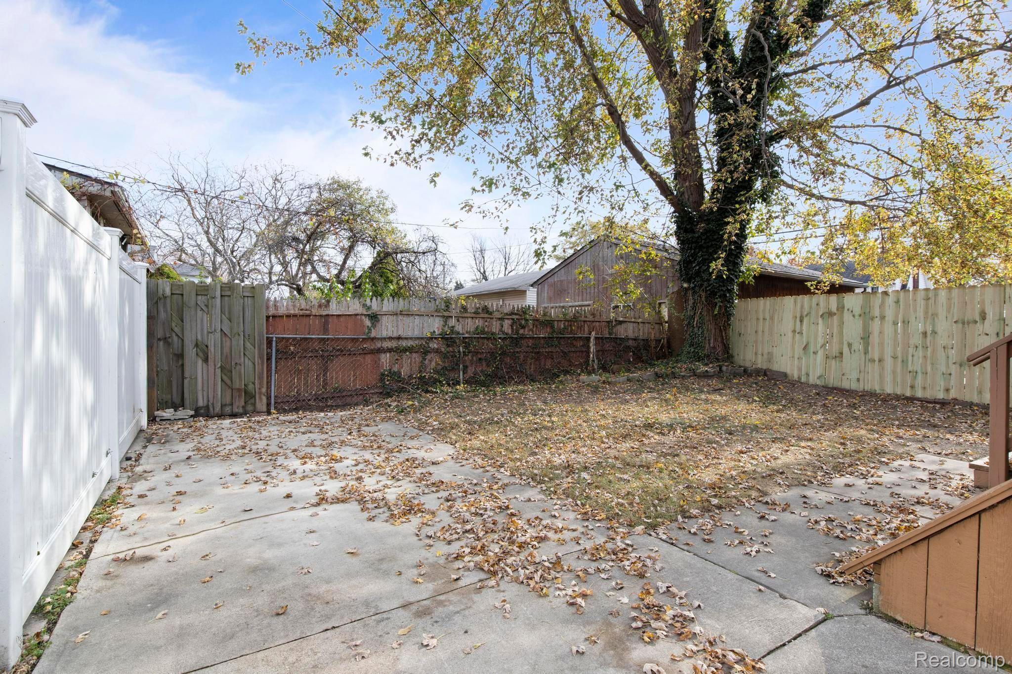 2519 3RD Street