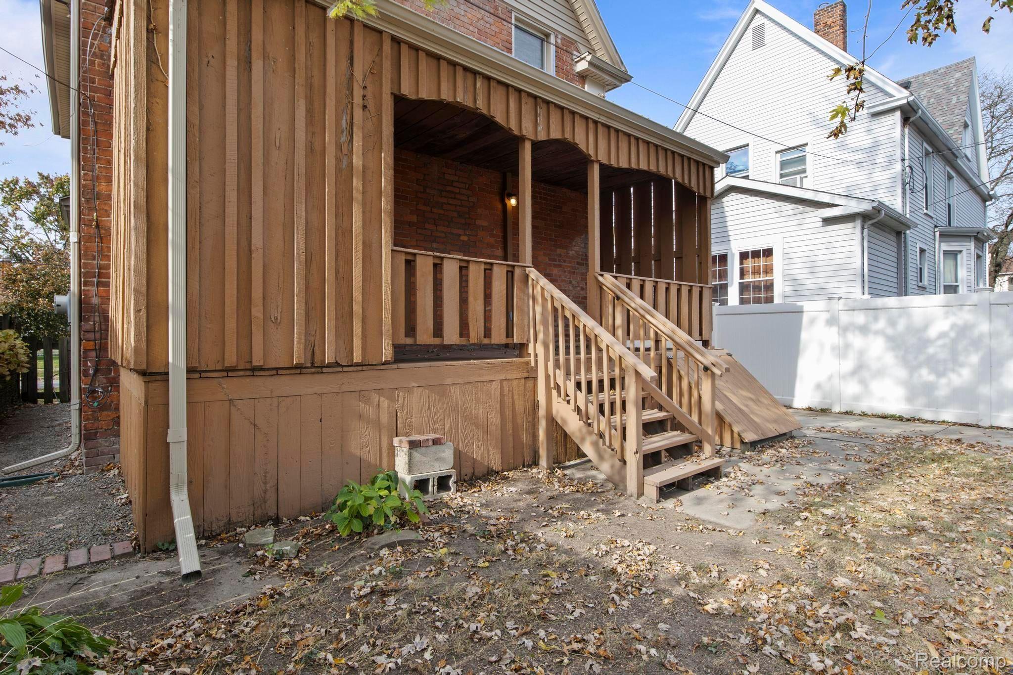 2519 3RD Street