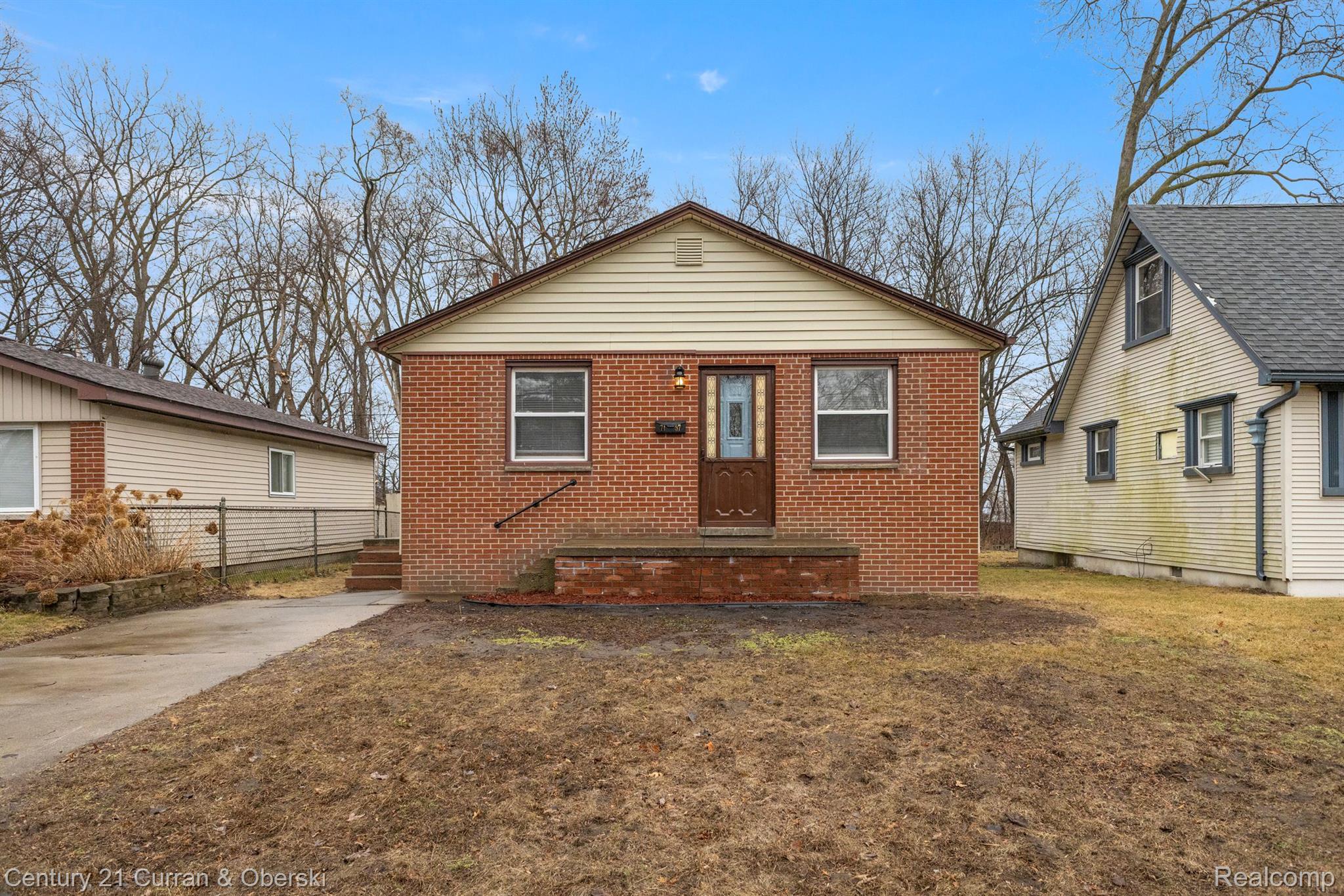 7157 CHEROKEE Street