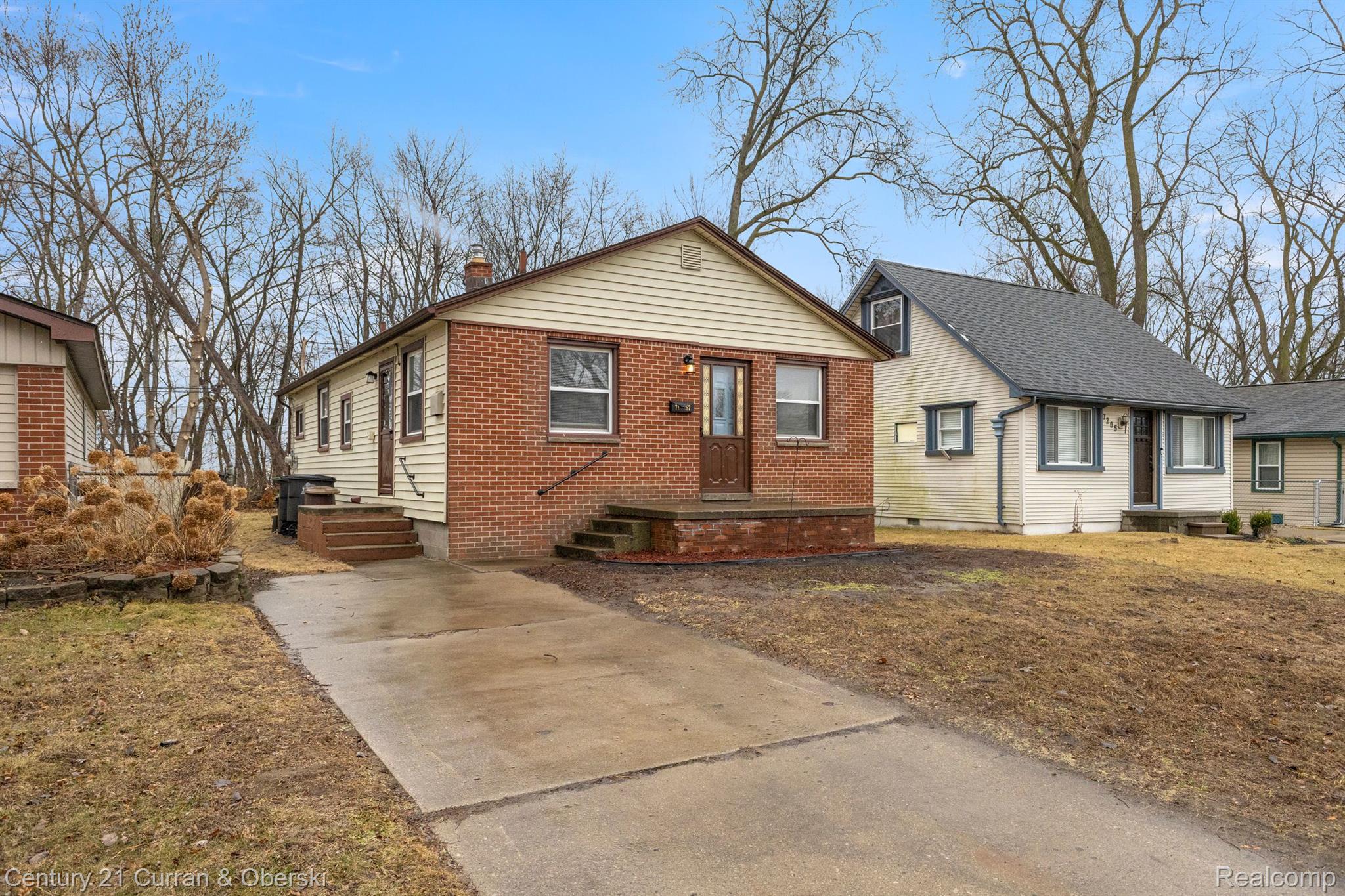 7157 CHEROKEE Street