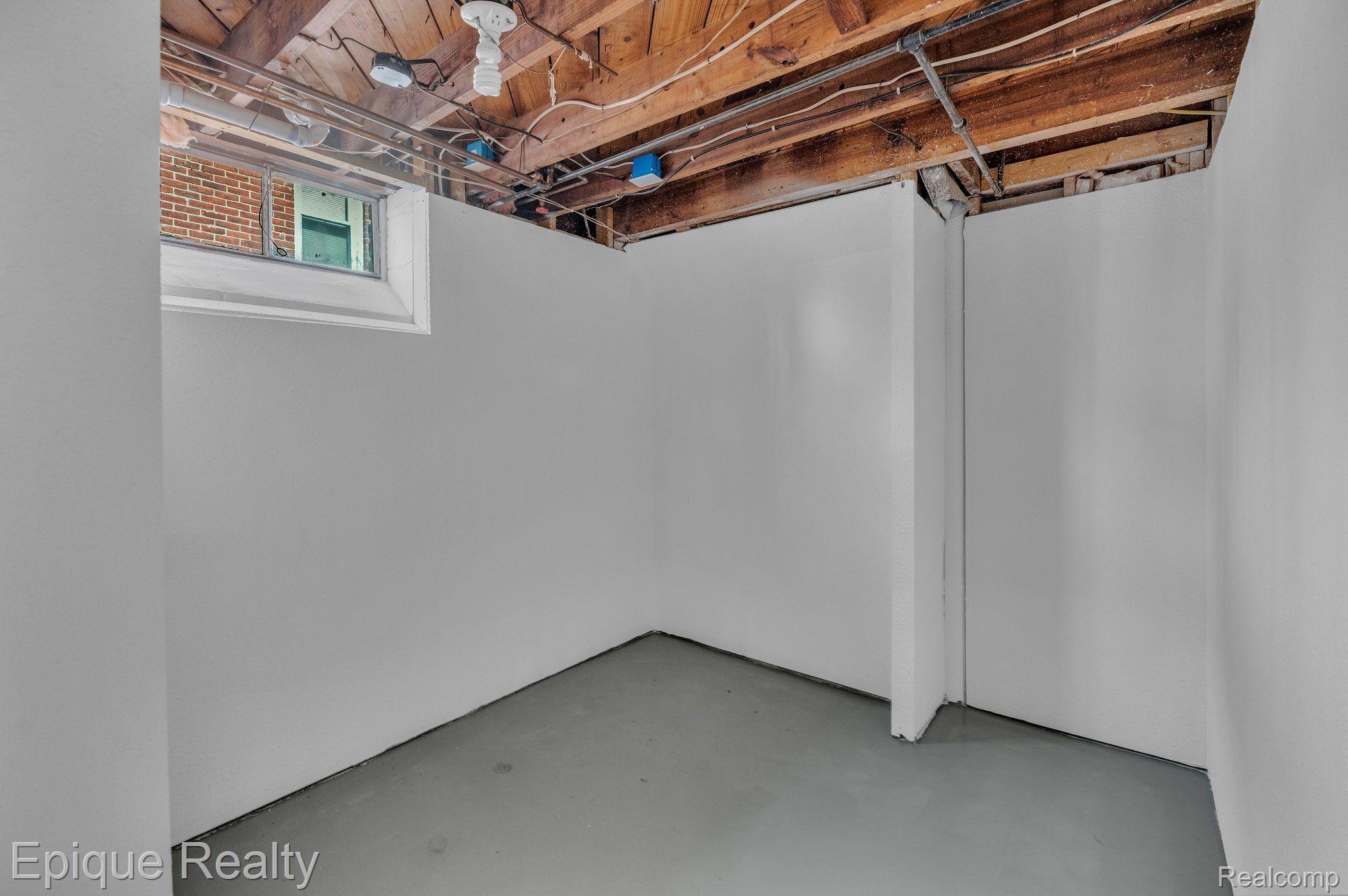8001 JACKSON Street